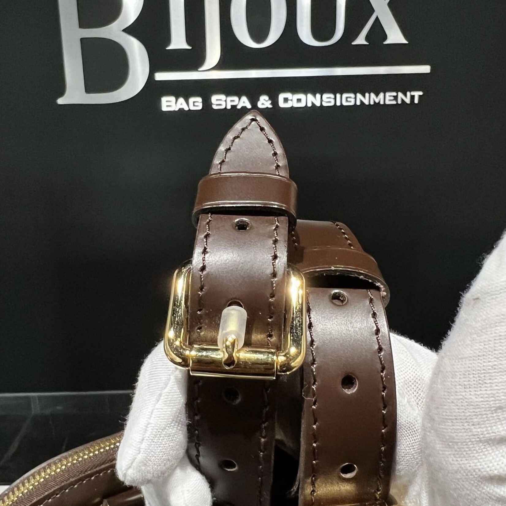 Louis Vuitton SOLD - Louis Vuitton Trevi PM