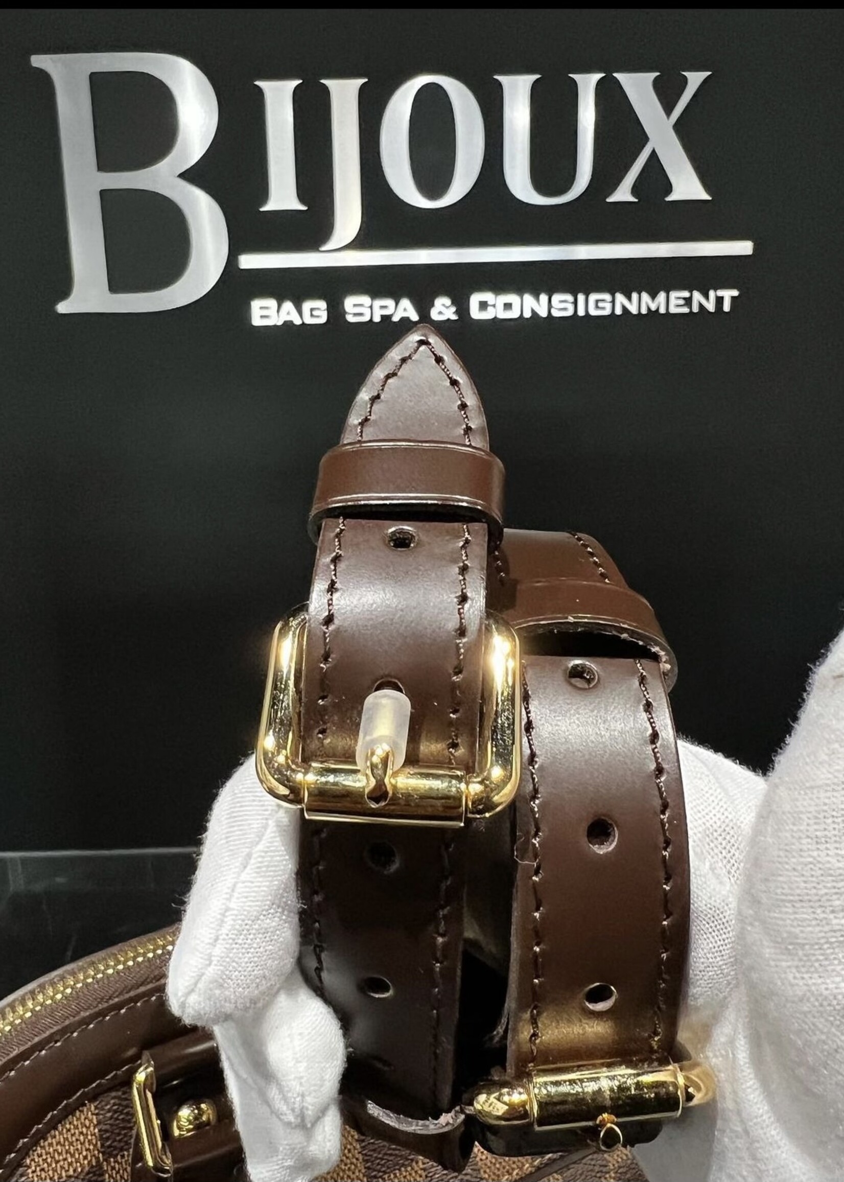 Louis Vuitton SOLD - Louis Vuitton Trevi PM