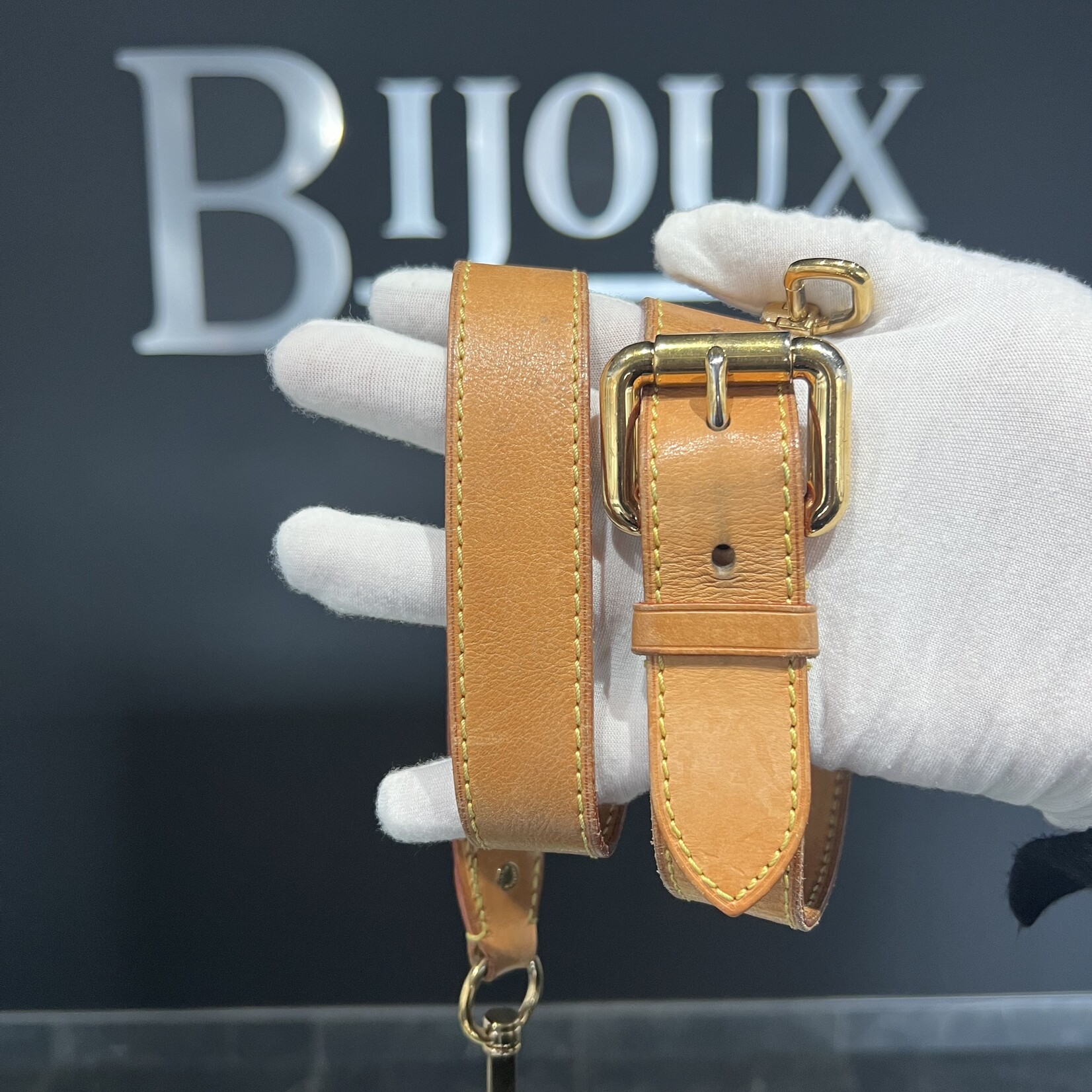 Louis Vuitton SOLD - Louis Vuitton Neo Cabby GM