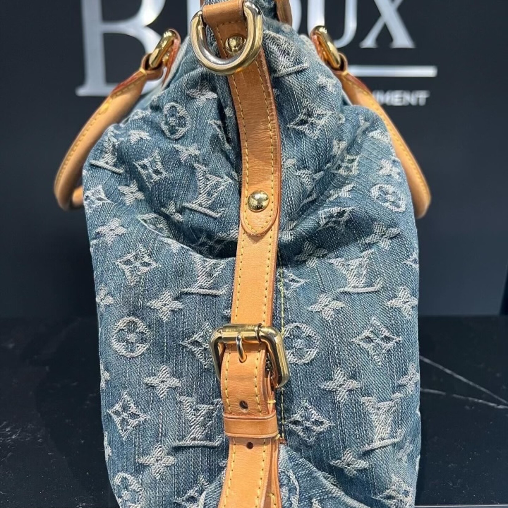 Louis Vuitton SOLD - Louis Vuitton Neo Cabby GM