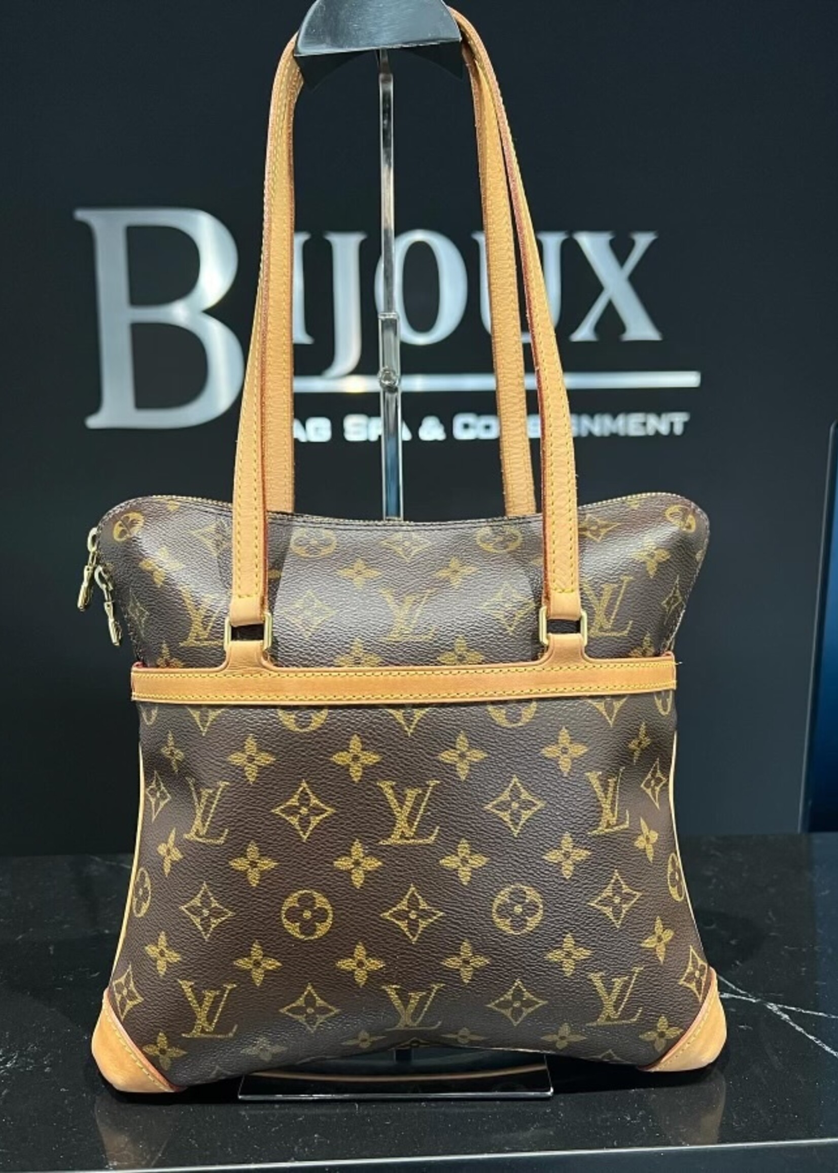 Louis Vuitton SOLD - Louis Vuitton Sac Coussin PM