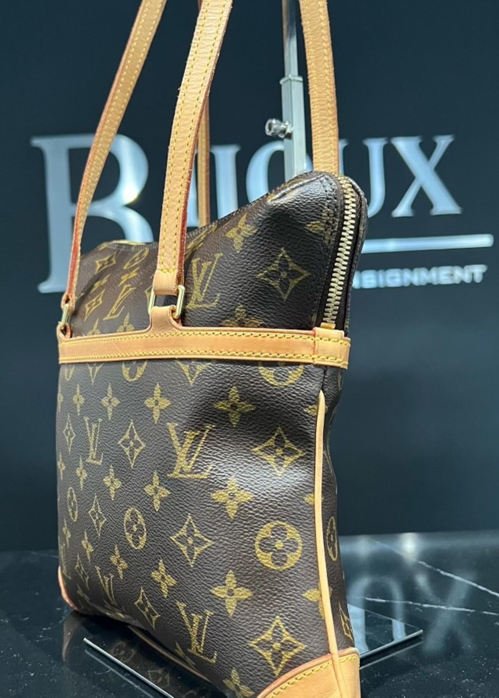 Louis Vuitton SOLD - Louis Vuitton Sac Coussin PM