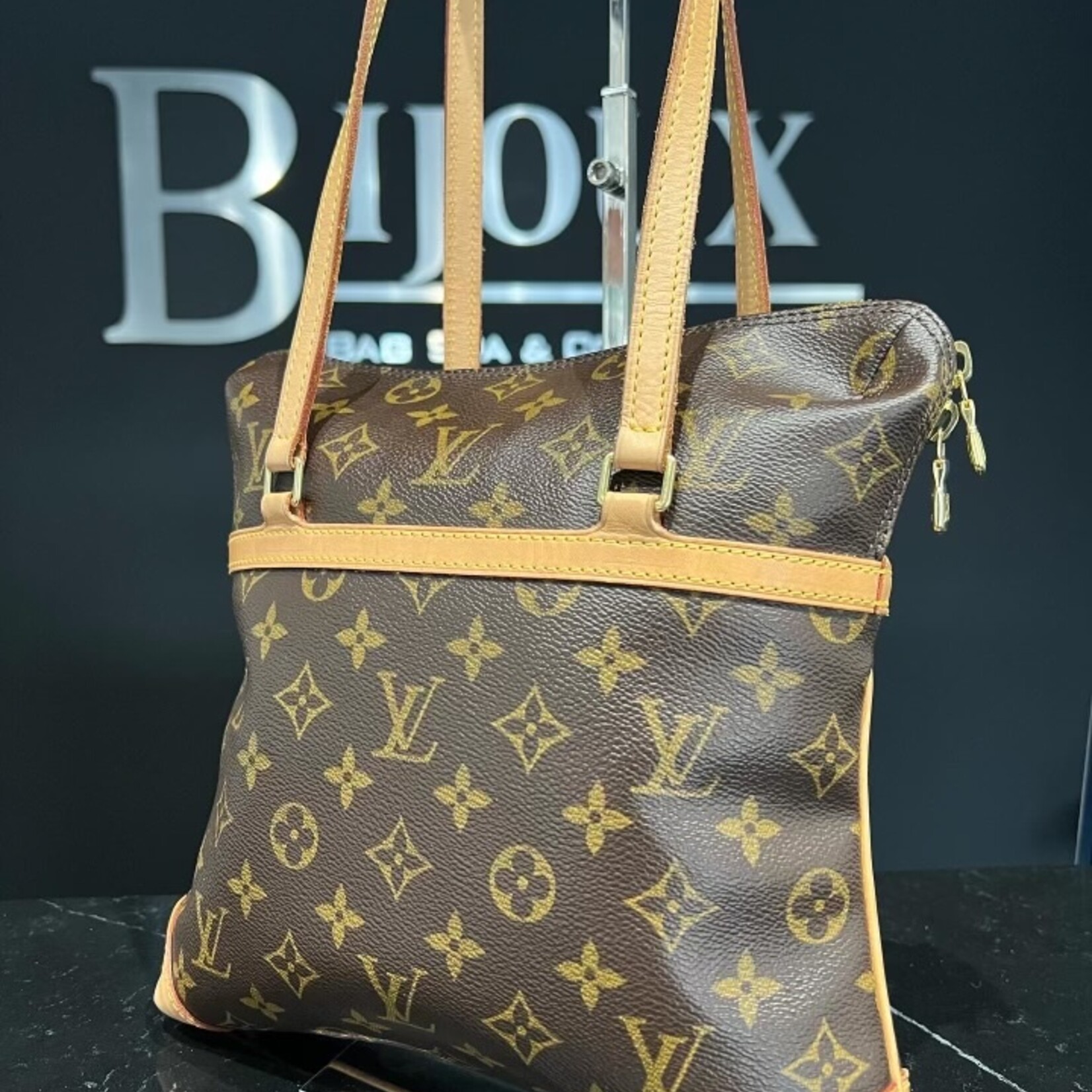 Louis Vuitton SOLD - Louis Vuitton Sac Coussin PM