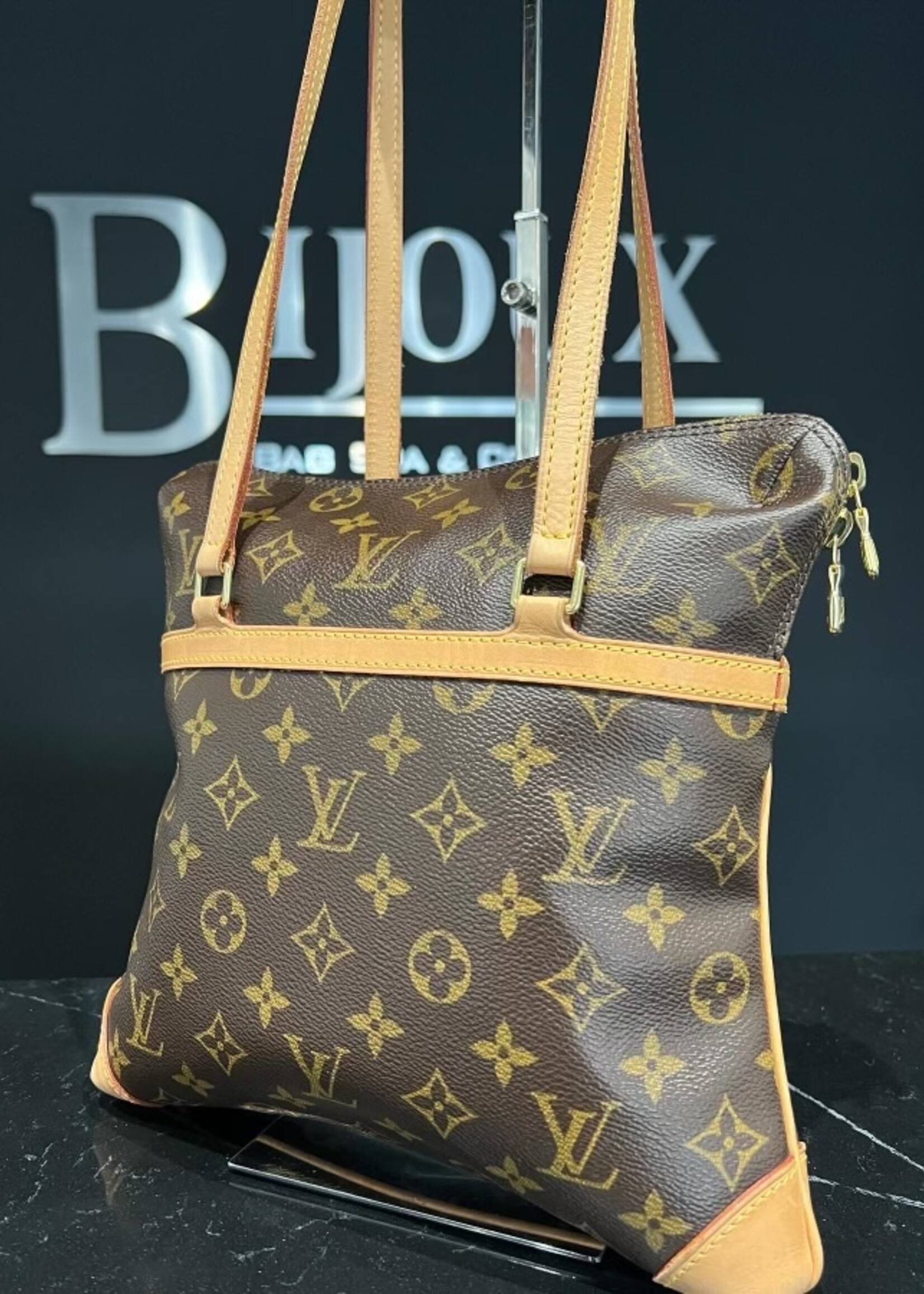 Louis Vuitton SOLD - Louis Vuitton Sac Coussin PM