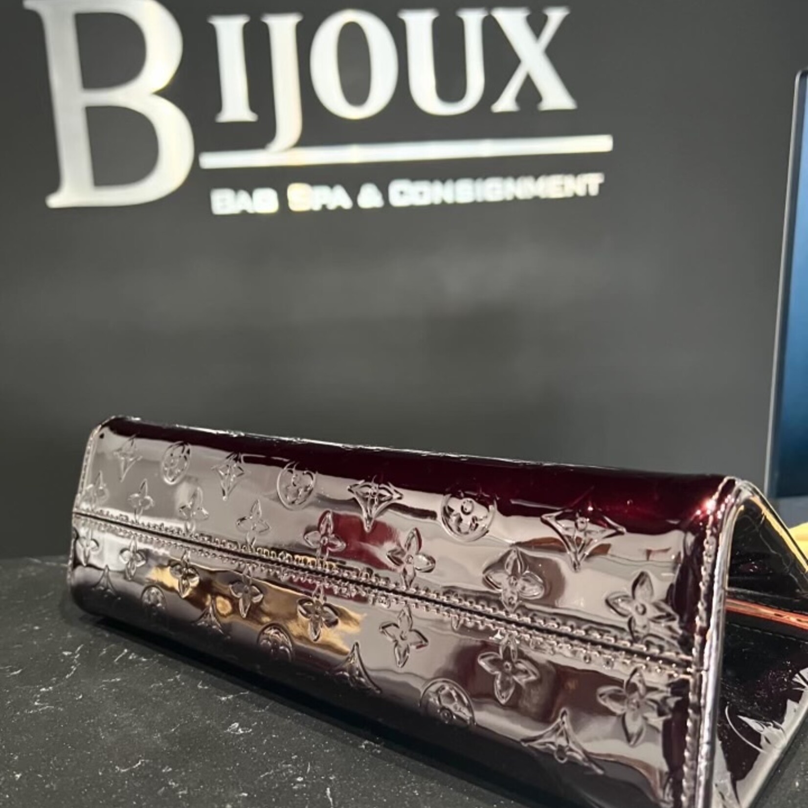 Louis Vuitton SOLD - Louis Vuitton Roxbury Amarante