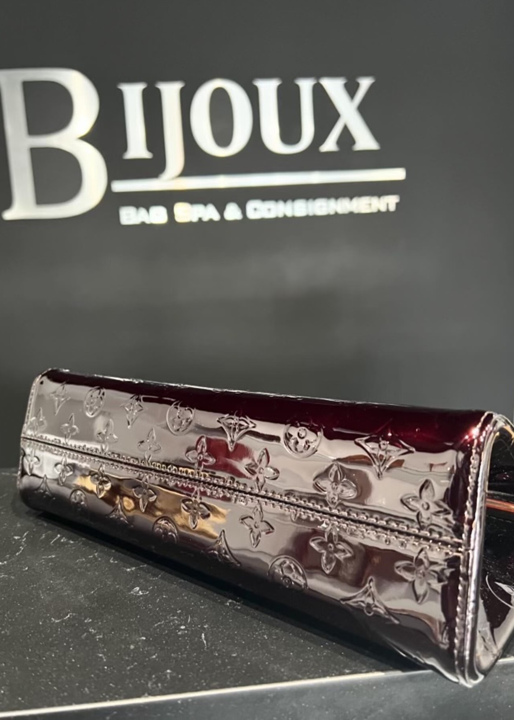 Louis Vuitton SOLD - Louis Vuitton Roxbury Amarante