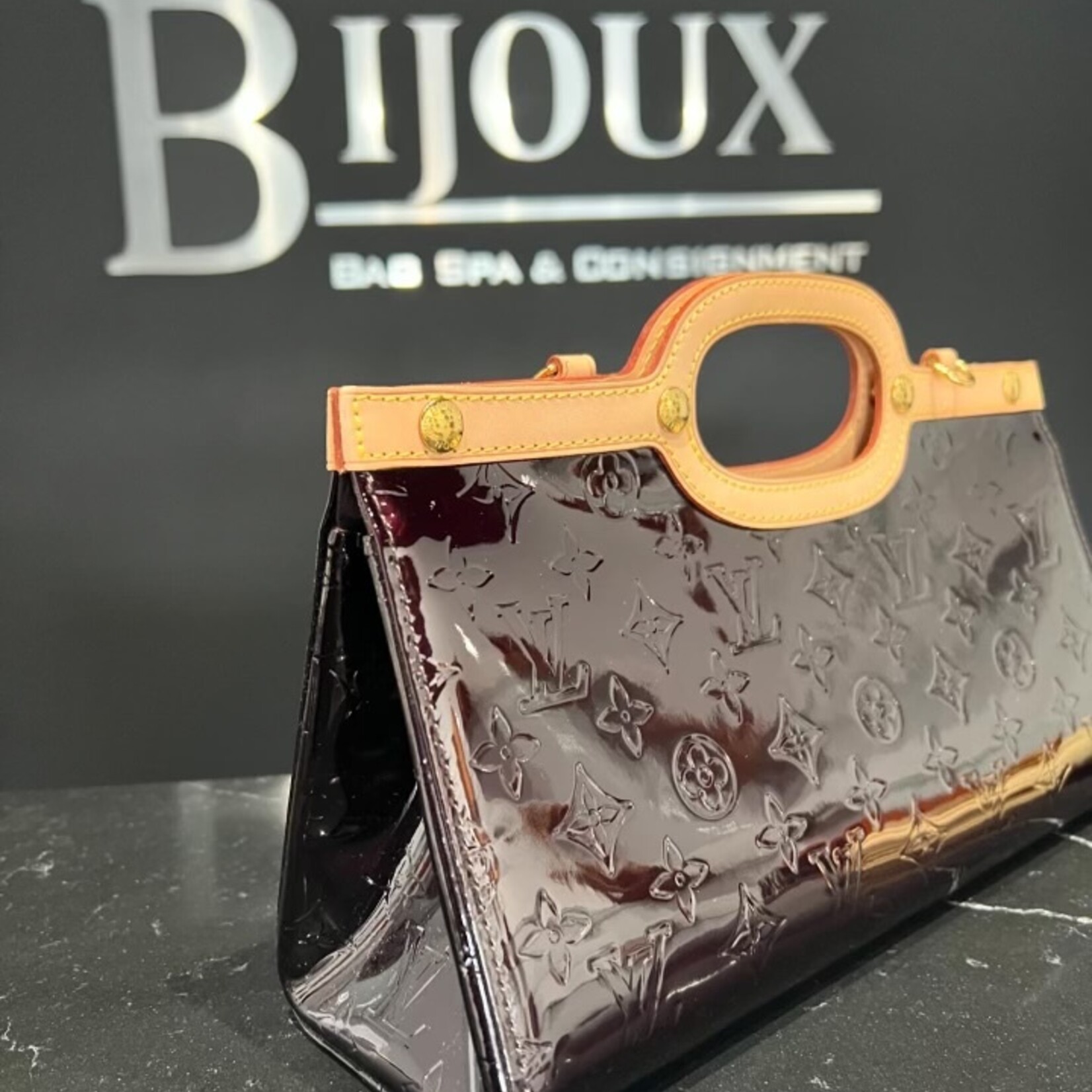 Louis Vuitton SOLD - Louis Vuitton Roxbury Amarante