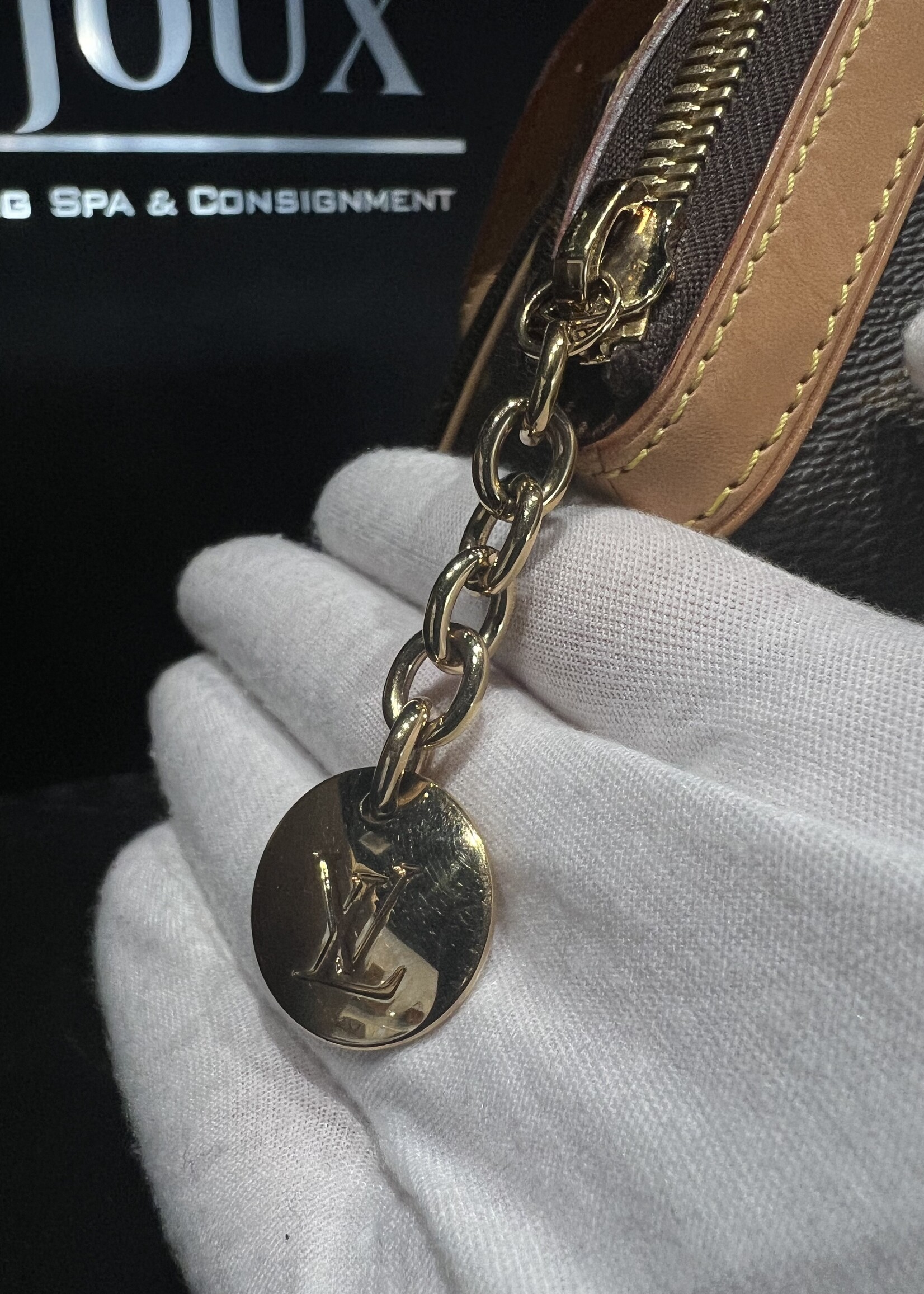 Louis Vuitton SOLD - Louis Vuitton Tivoli GM