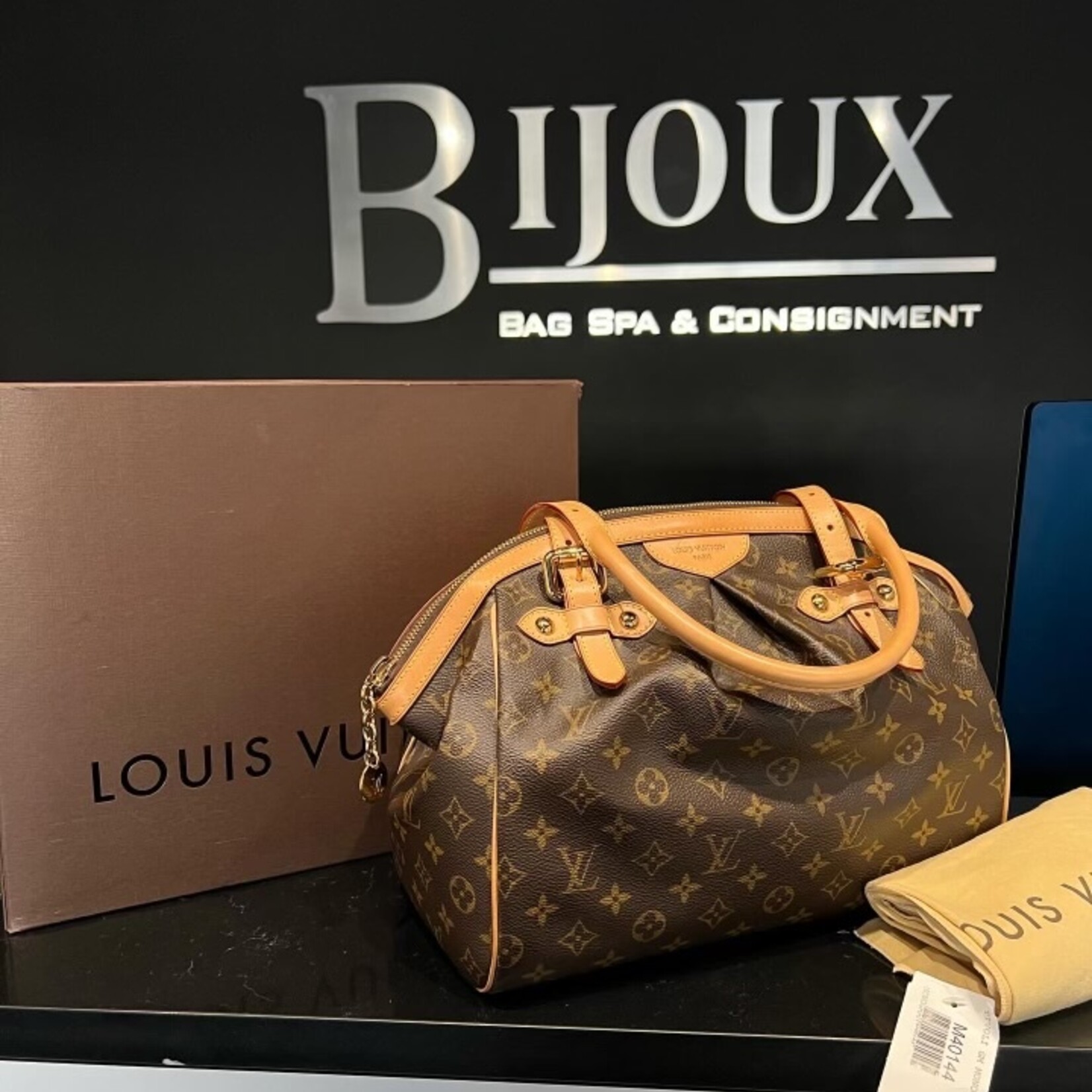 Louis Vuitton SOLD - Louis Vuitton Tivoli GM