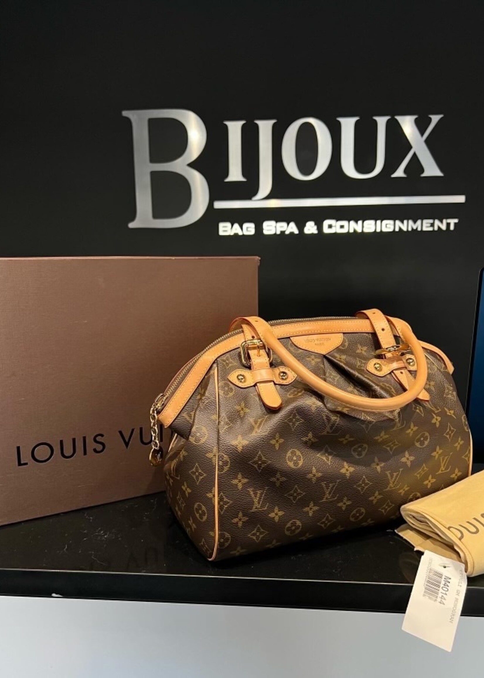 Louis Vuitton SOLD - Louis Vuitton Tivoli GM