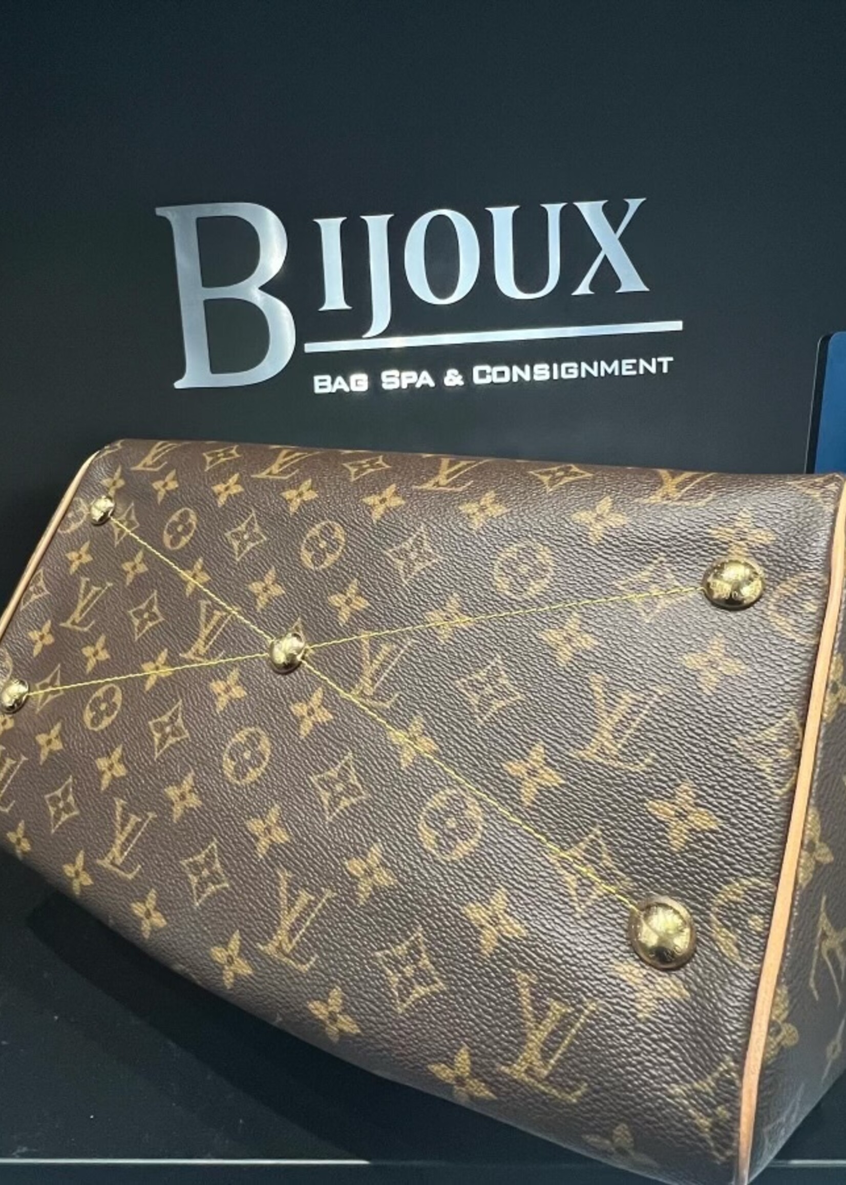 Louis Vuitton SOLD - Louis Vuitton Tivoli GM