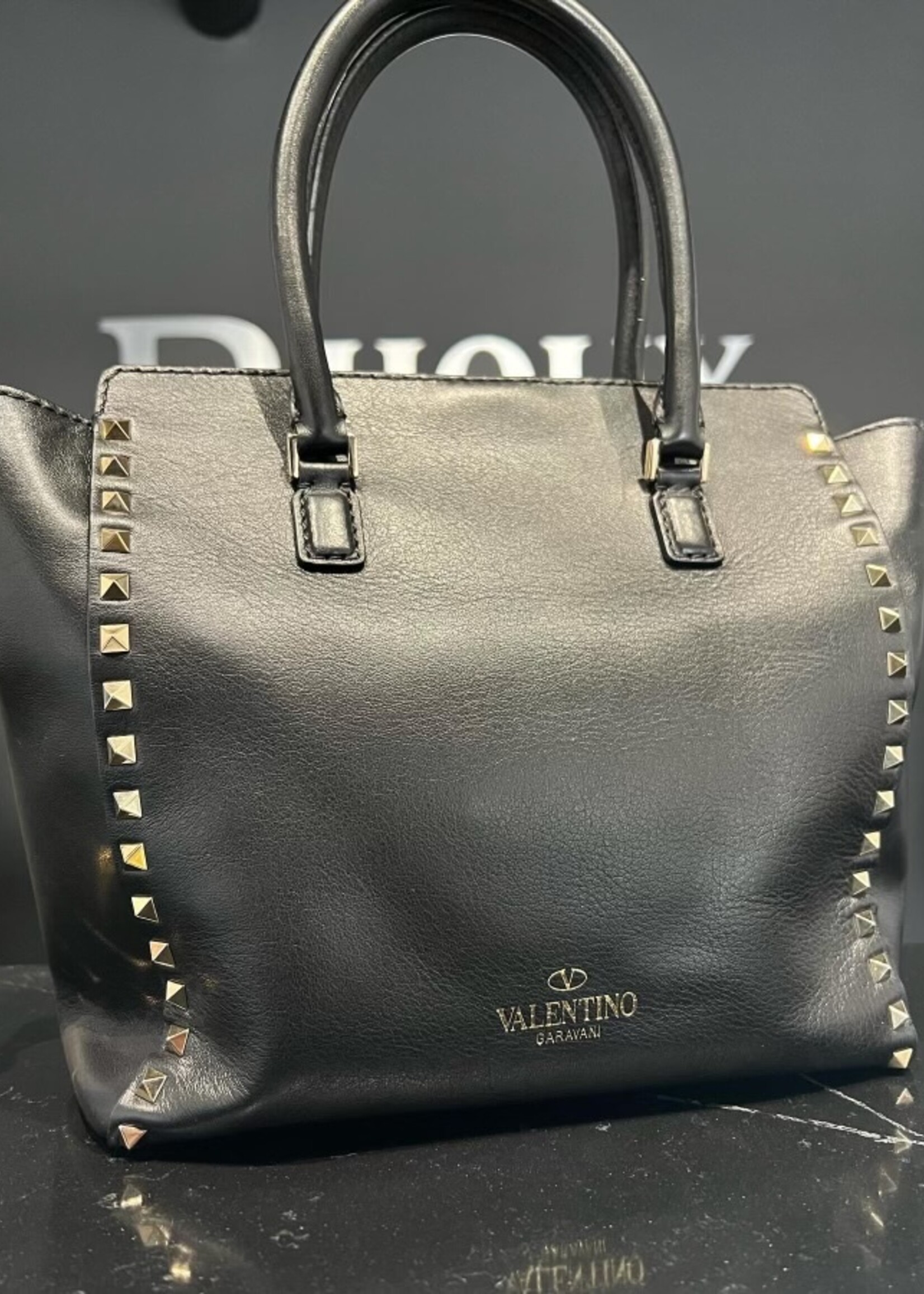 Valentino SOLD- Valentino Garavani Rockstud Medium Bag