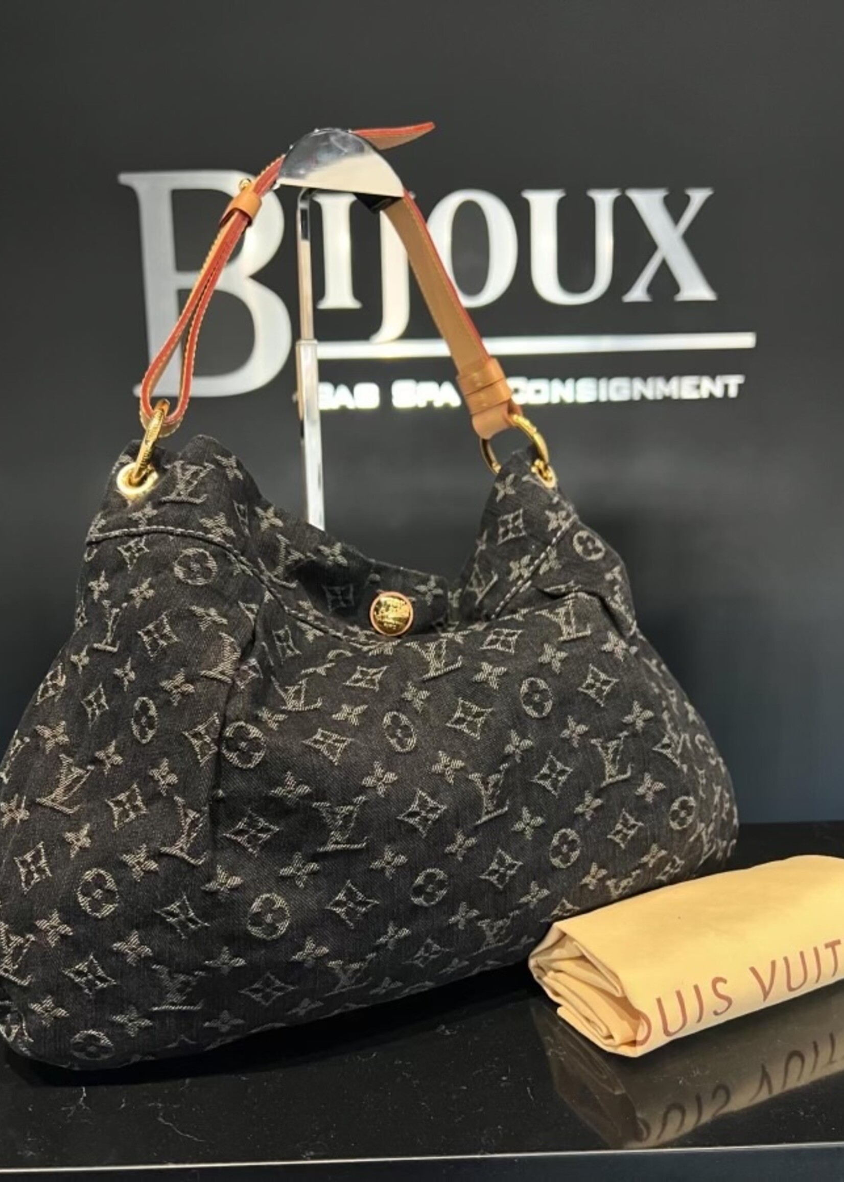 Louis Vuitton SOLD - Louis Vuitton Daily Denim