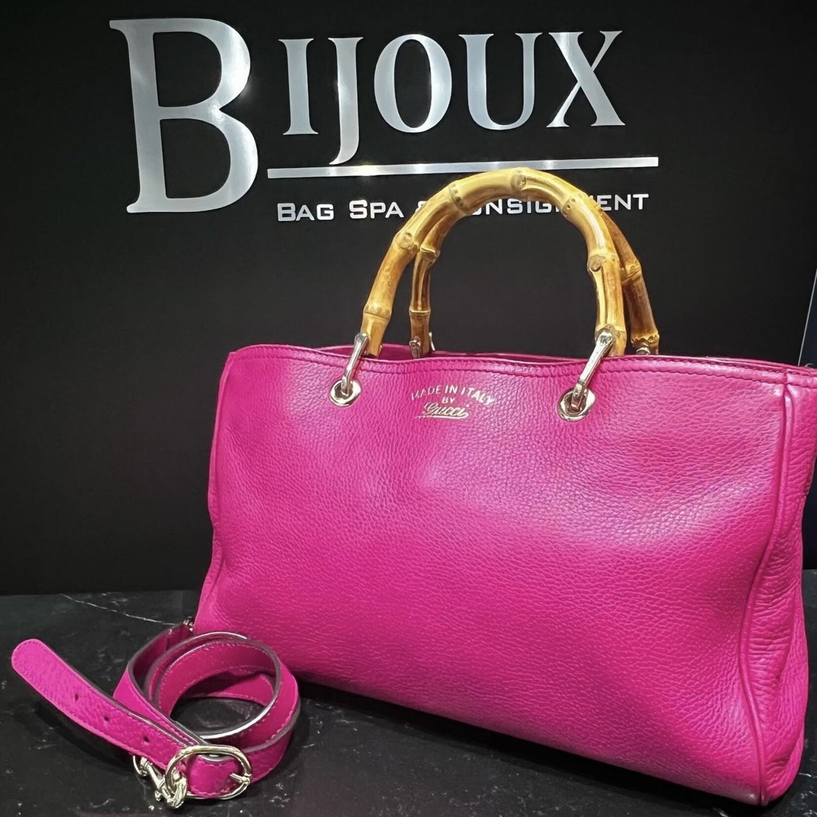 Gucci SOLD - Gucci Bamboo Handle Pebbled Leather Bag