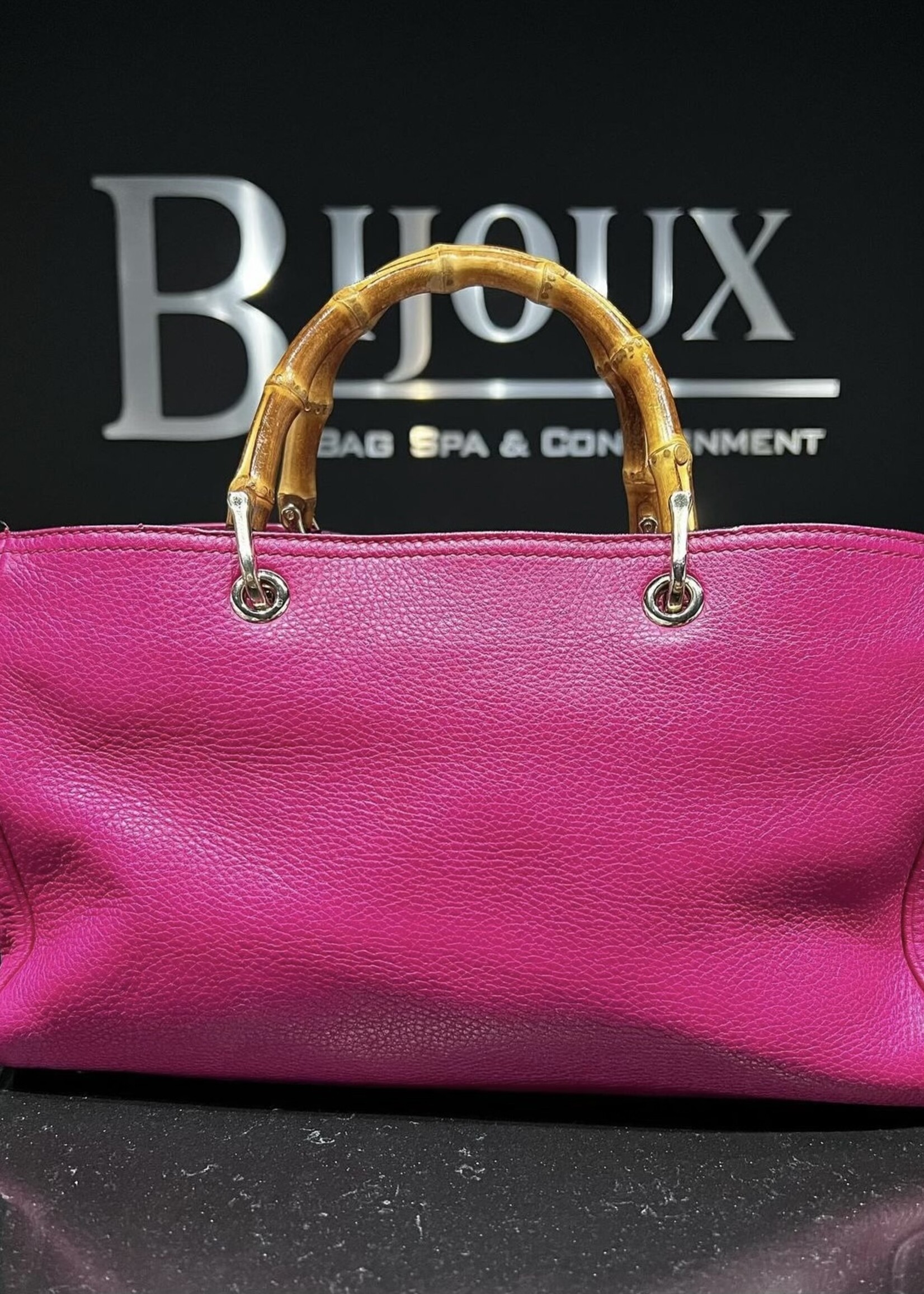 Gucci SOLD - Gucci Bamboo Handle Pebbled Leather Bag