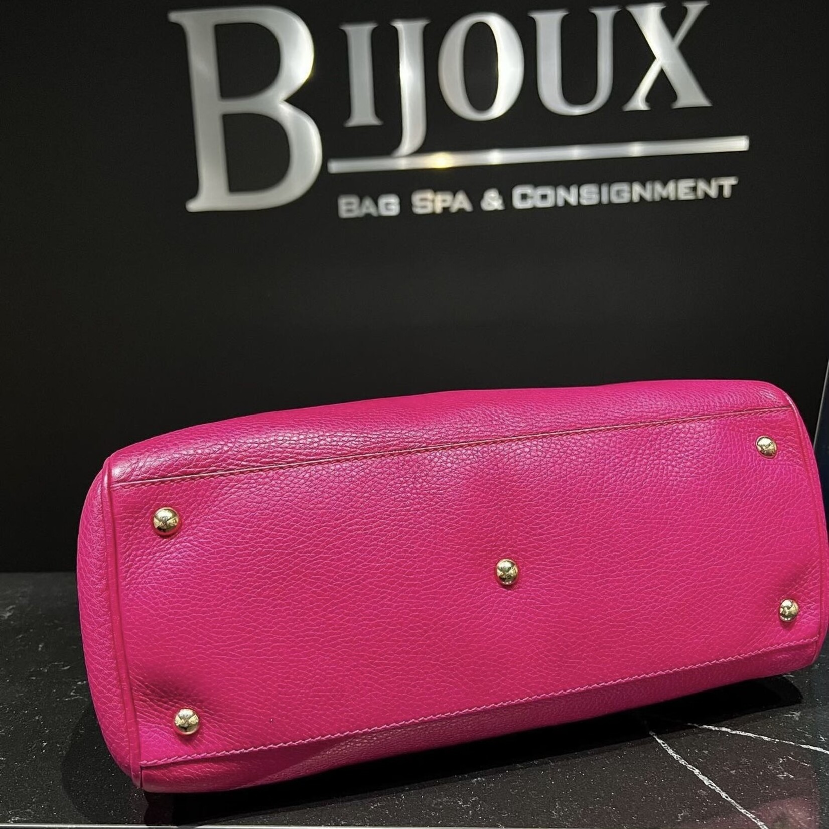 Gucci SOLD - Gucci Bamboo Handle Pebbled Leather Bag