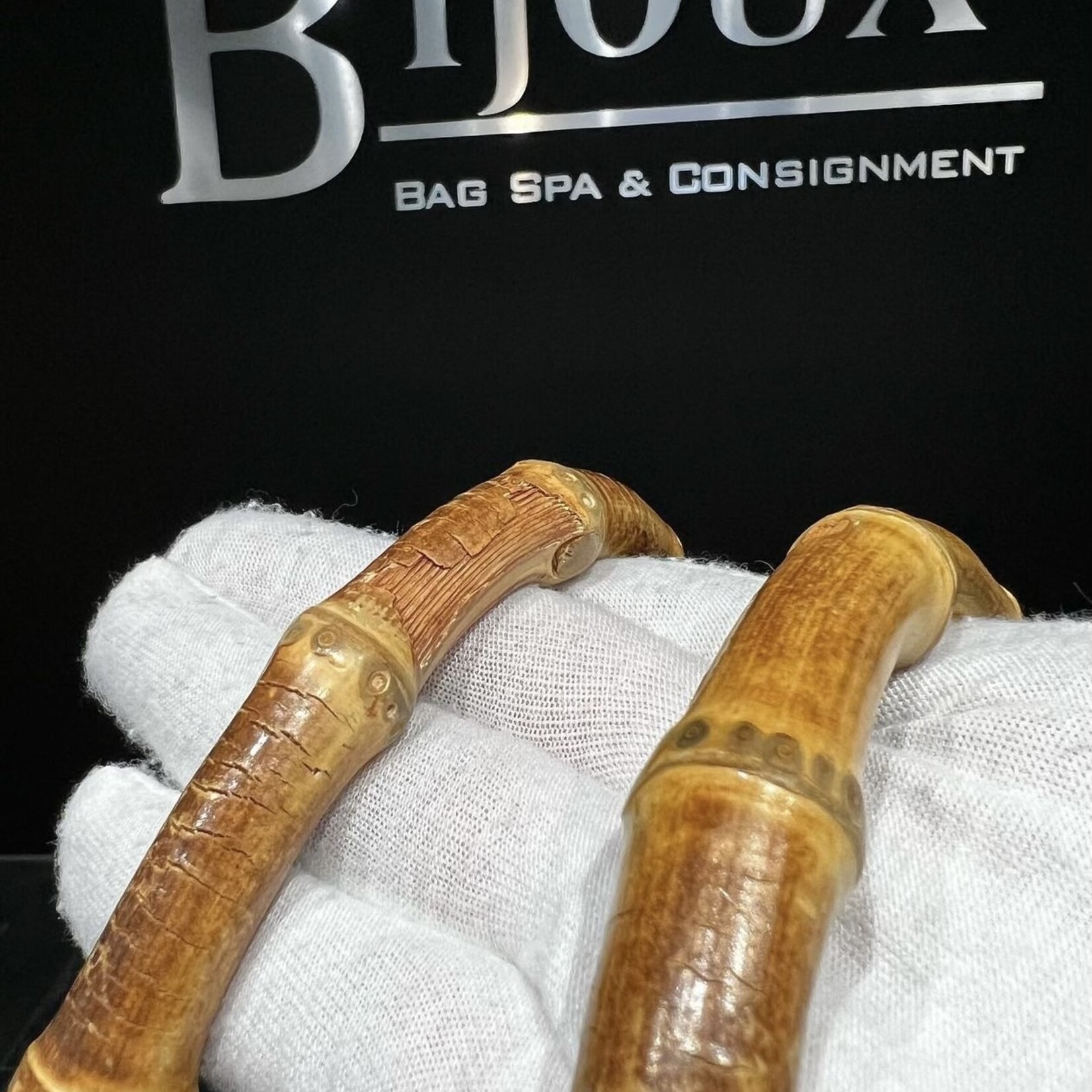 Gucci SOLD - Gucci Bamboo Handle Pebbled Leather Bag