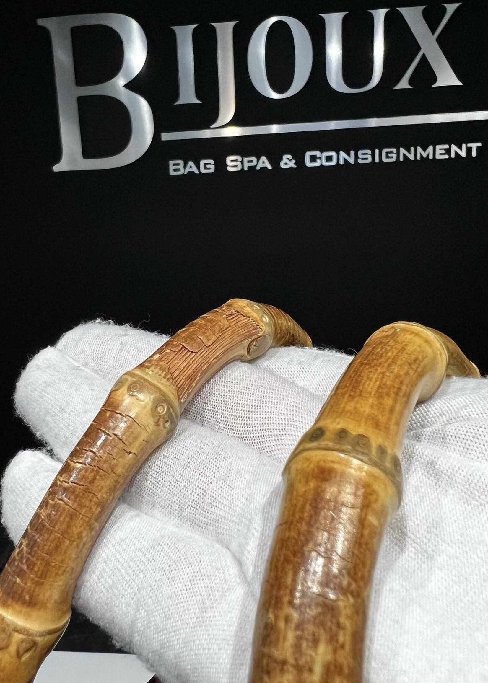 Gucci SOLD - Gucci Bamboo Handle Pebbled Leather Bag