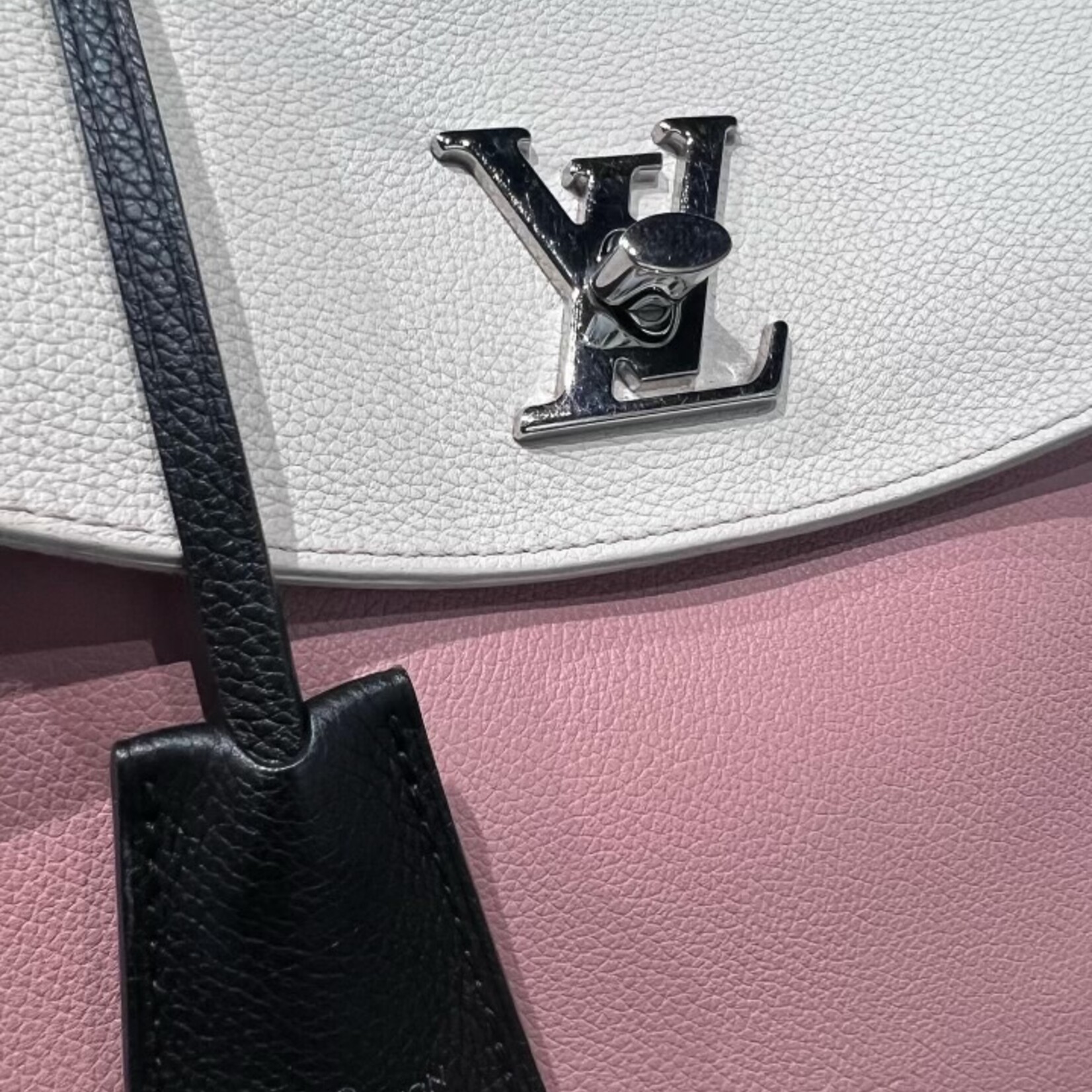 Louis Vuitton SOLD- Louis Vuitton Lockme Ever MM