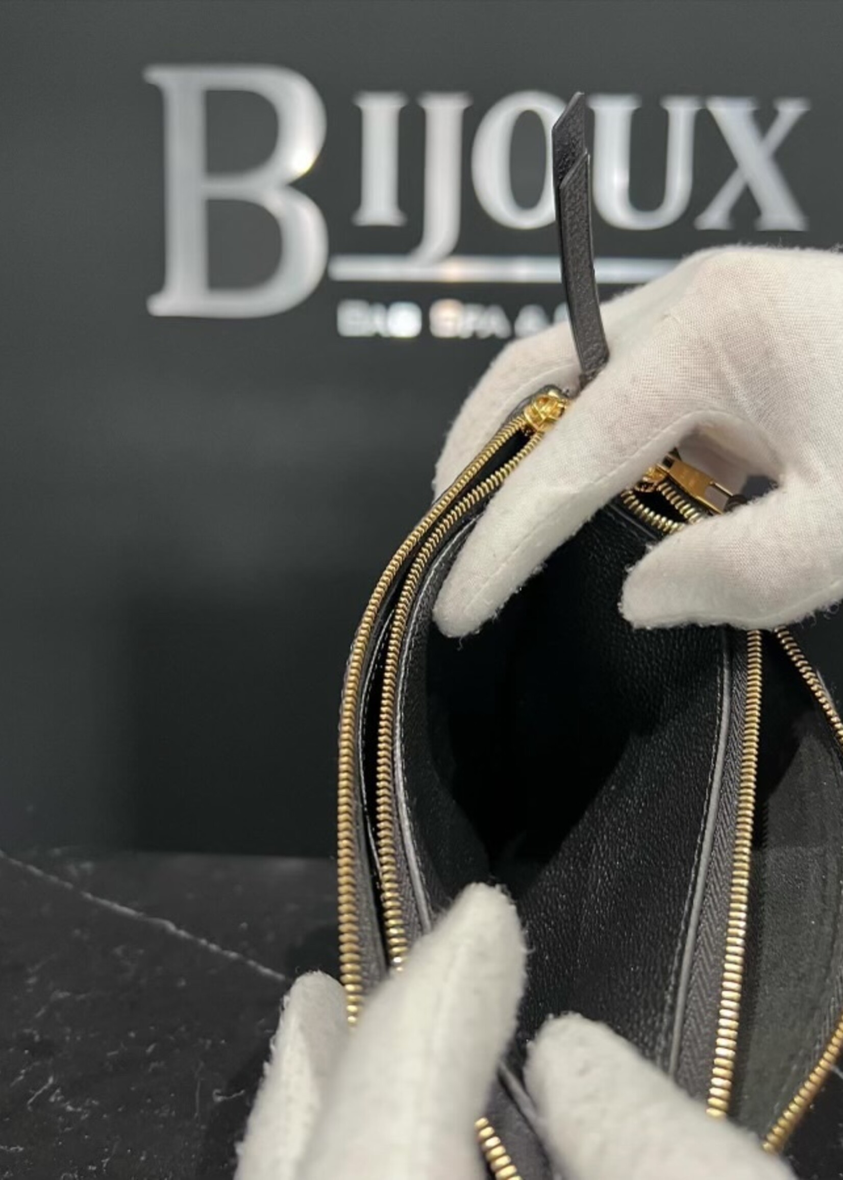 Louis Vuitton SOLD - Louis Vuitton Double Zip Empreinte Pochette