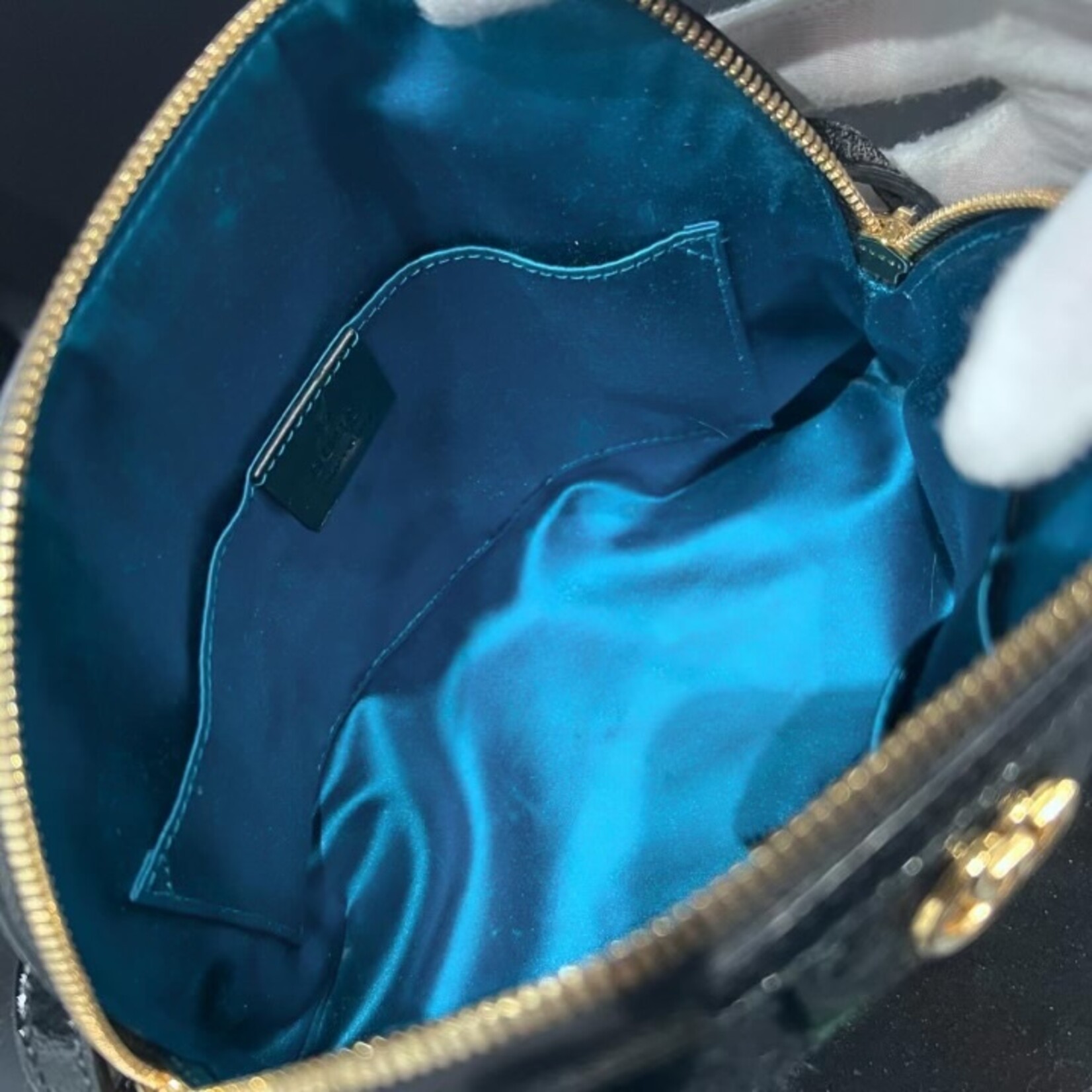 Gucci SOLD - Gucci Small Suede Ophidia Dome