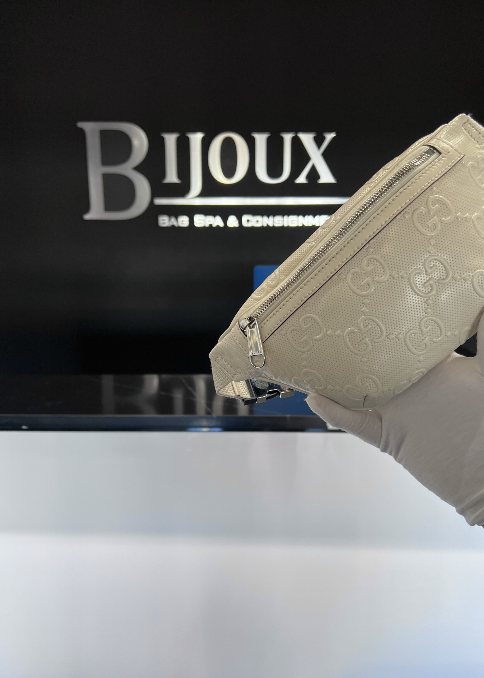 Gucci SOLD- Gucci Guccissima White Belt Bag