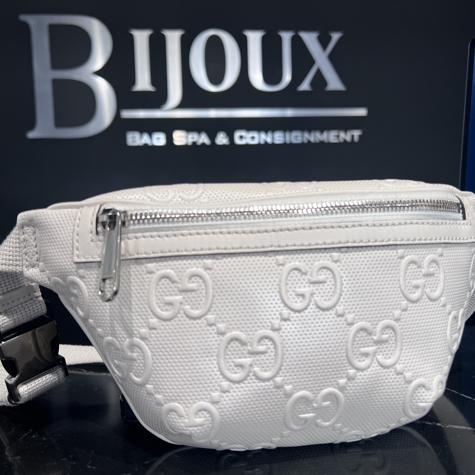 Gucci SOLD- Gucci Guccissima White Belt Bag
