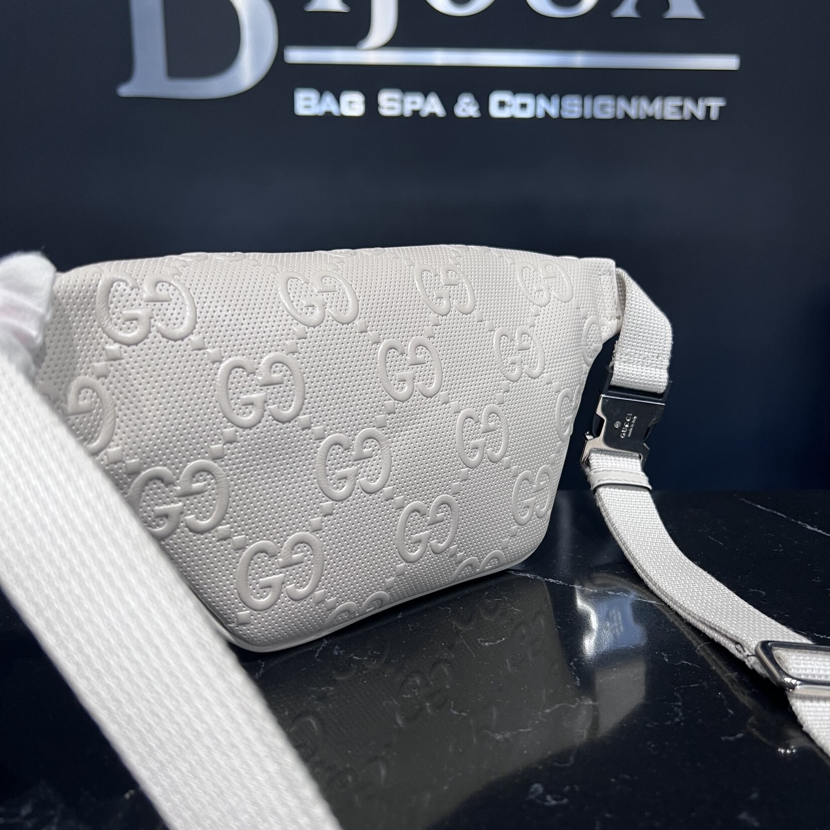 Gucci SOLD- Gucci Guccissima White Belt Bag