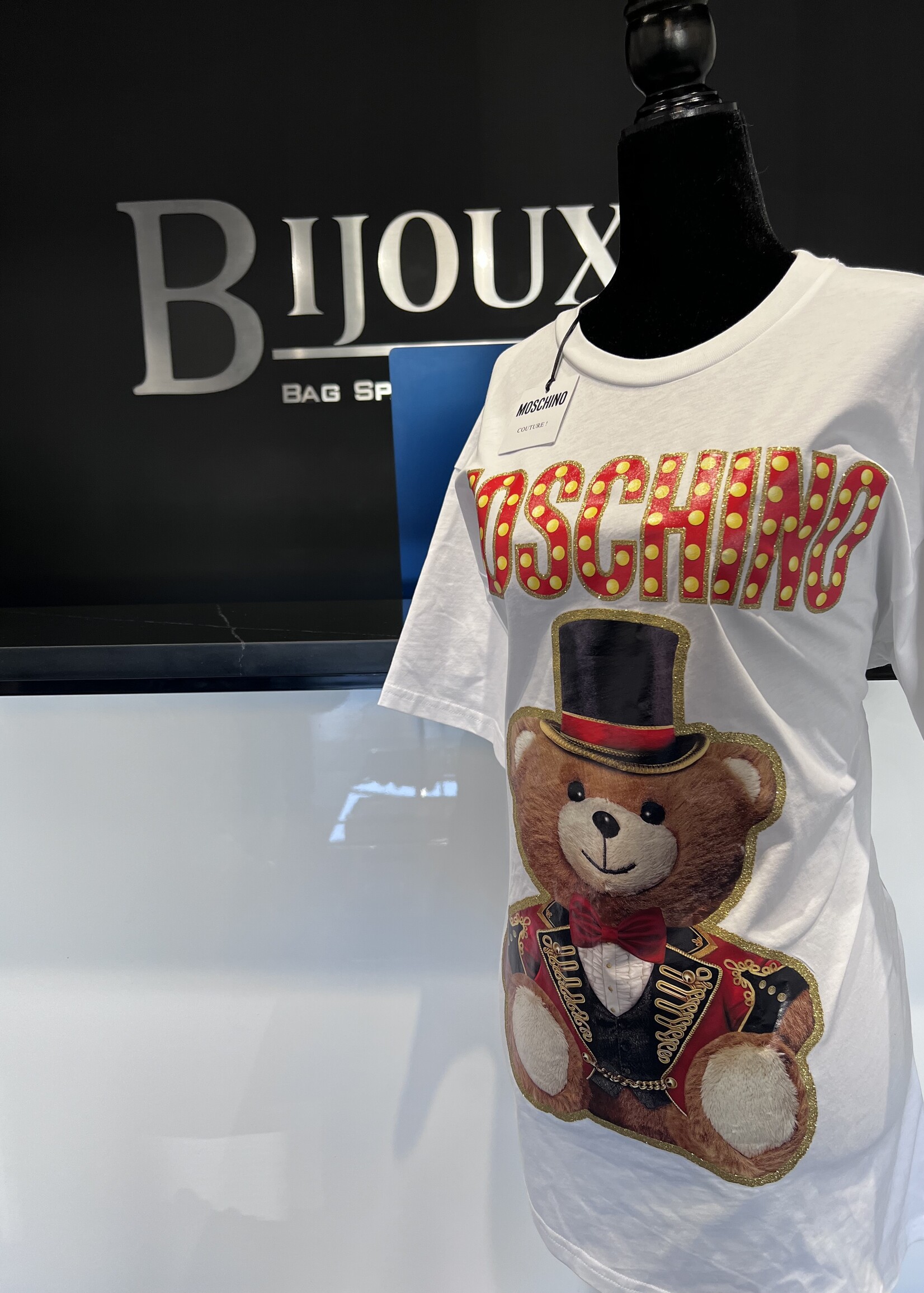 SOLD - Moschino Cotton T-Shirt XS