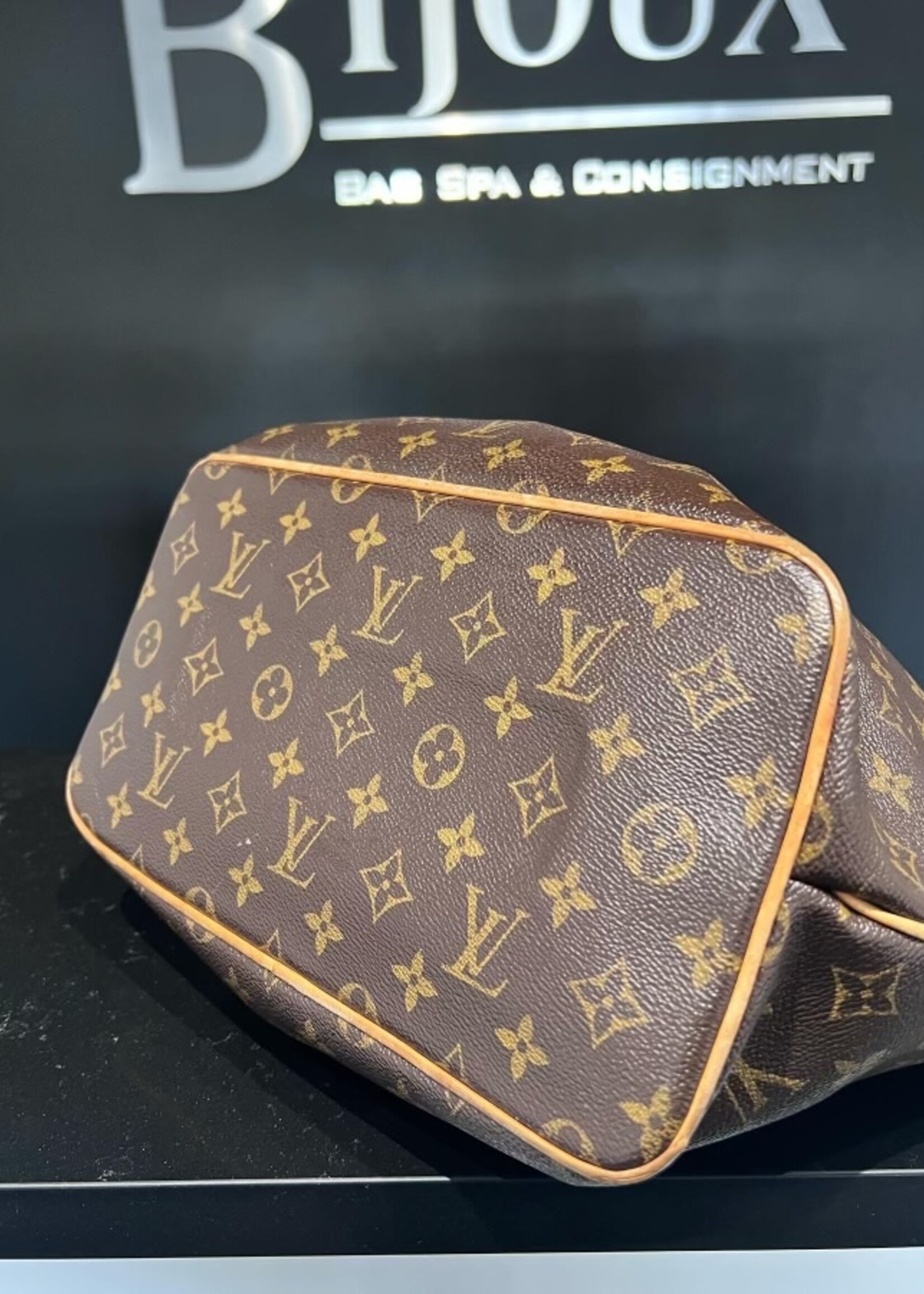 Louis Vuitton SOLD- Louis Vuitton Palermo PM