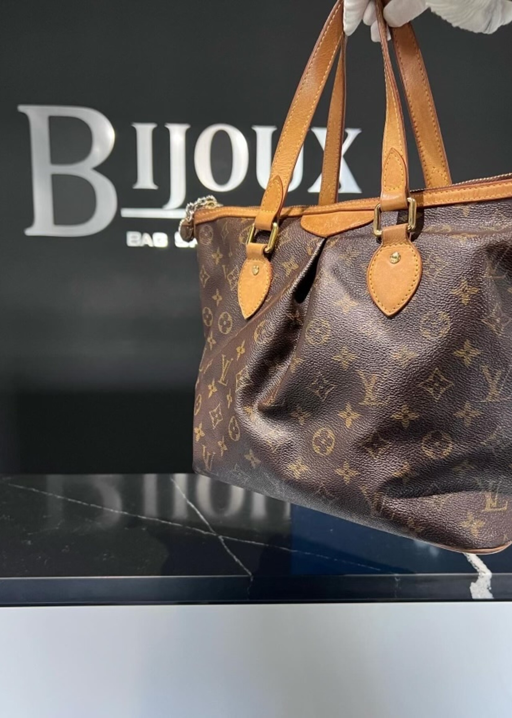 Louis Vuitton SOLD- Louis Vuitton Palermo PM