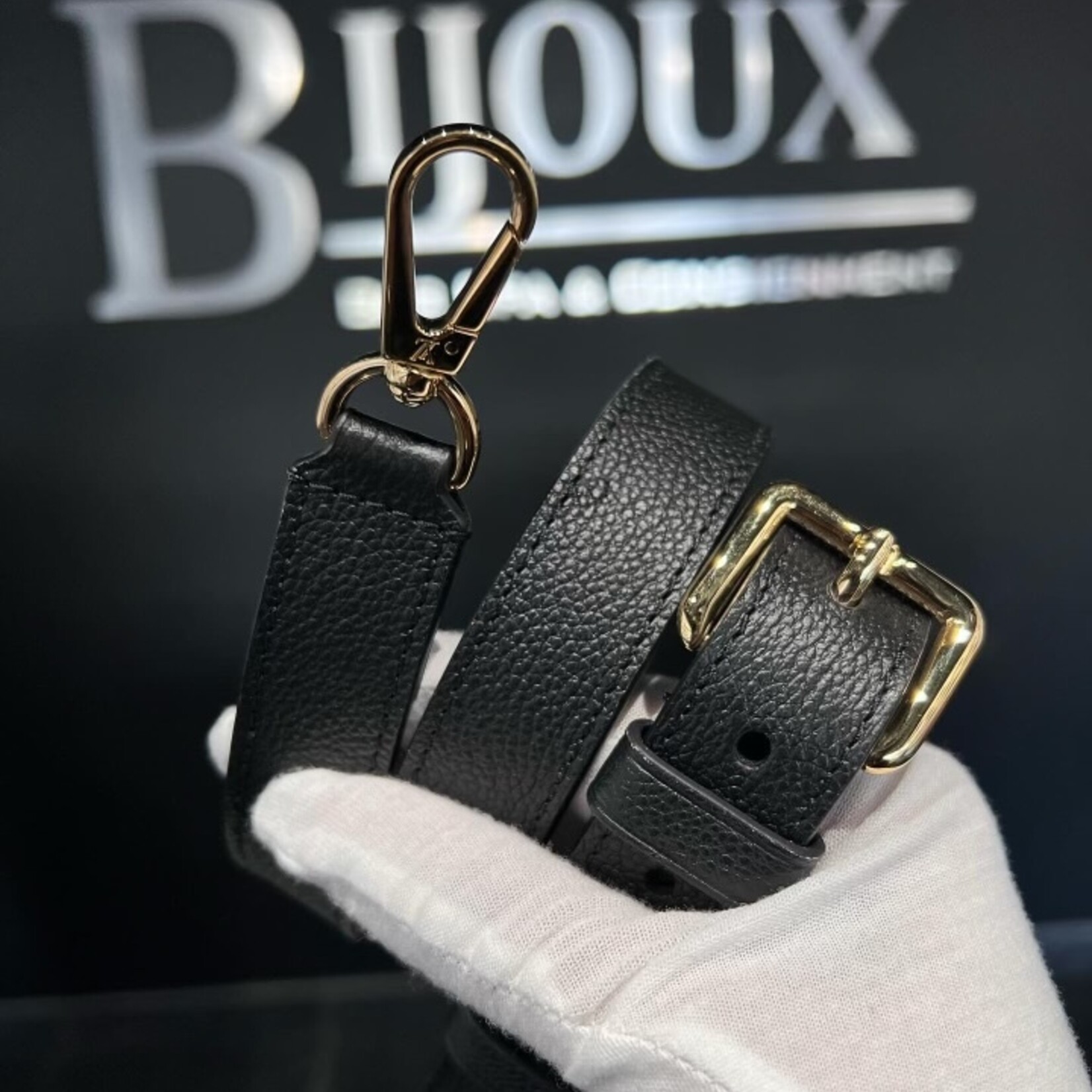 Louis Vuitton SOLD - Louis Vuitton Bicolour Madeleine BB
