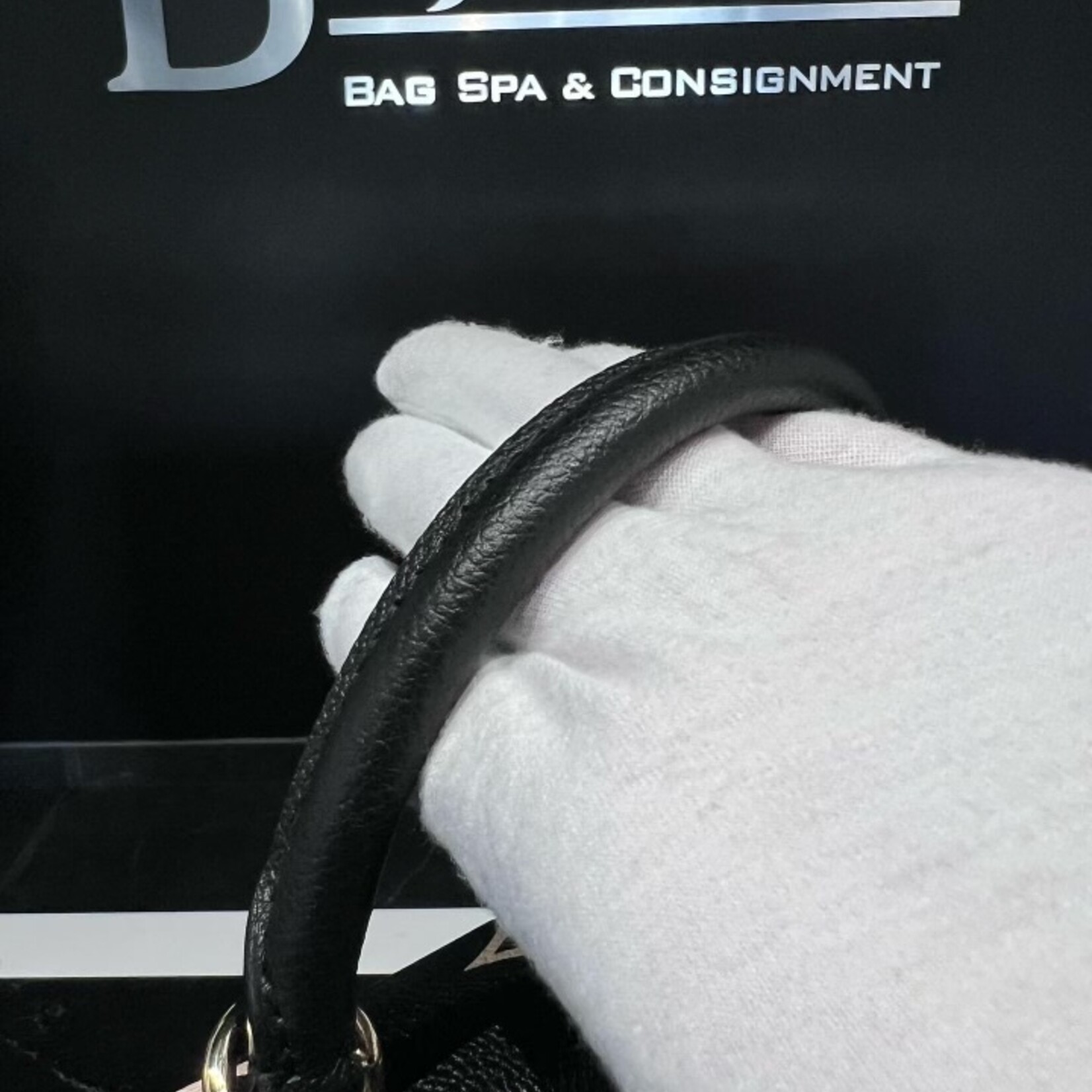 Louis Vuitton SOLD - Louis Vuitton Bicolour Madeleine BB