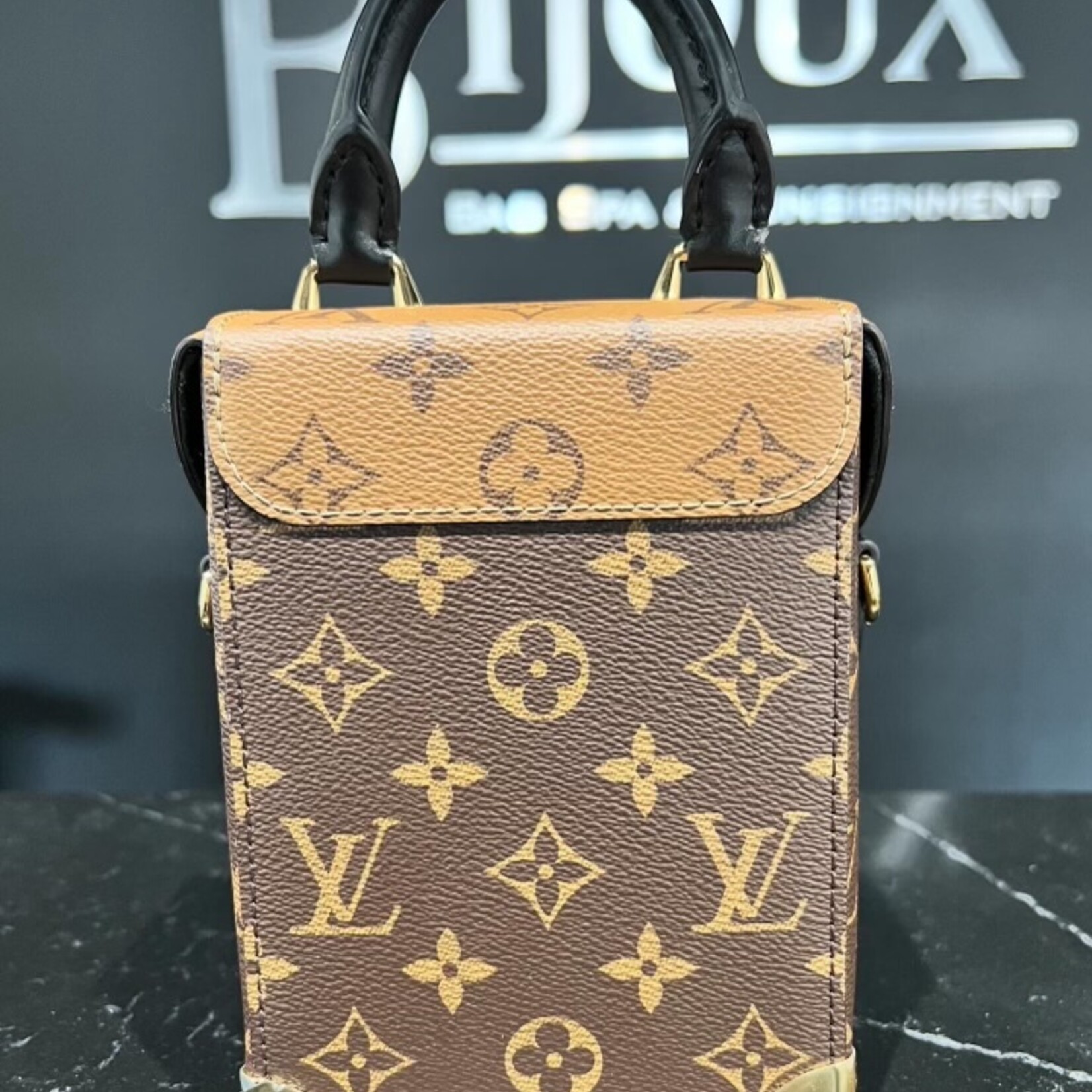 Louis Vuitton SOLD - Louis Vuitton Reverse Monogram Camera Box