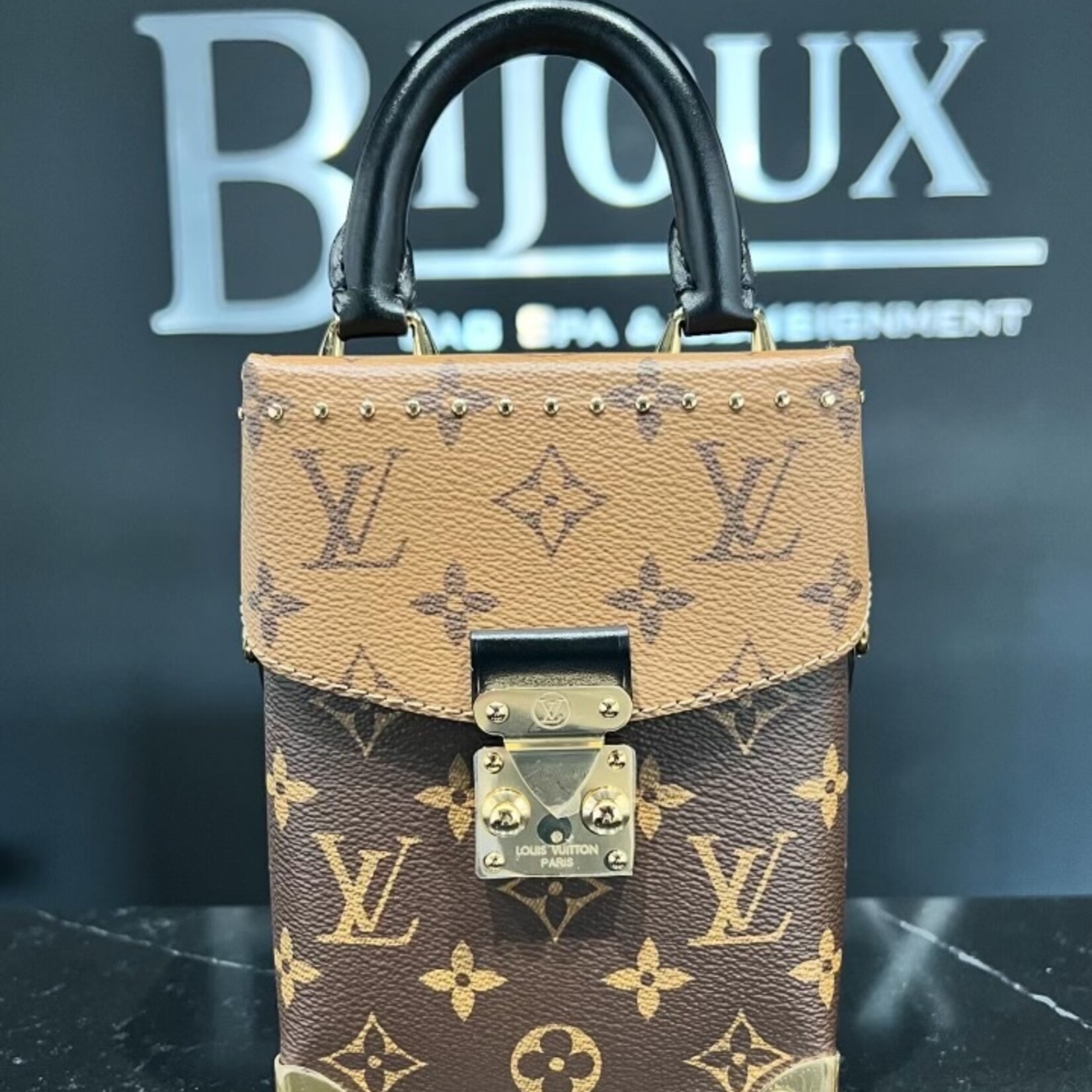 Louis Vuitton SOLD - Louis Vuitton Reverse Monogram Camera Box