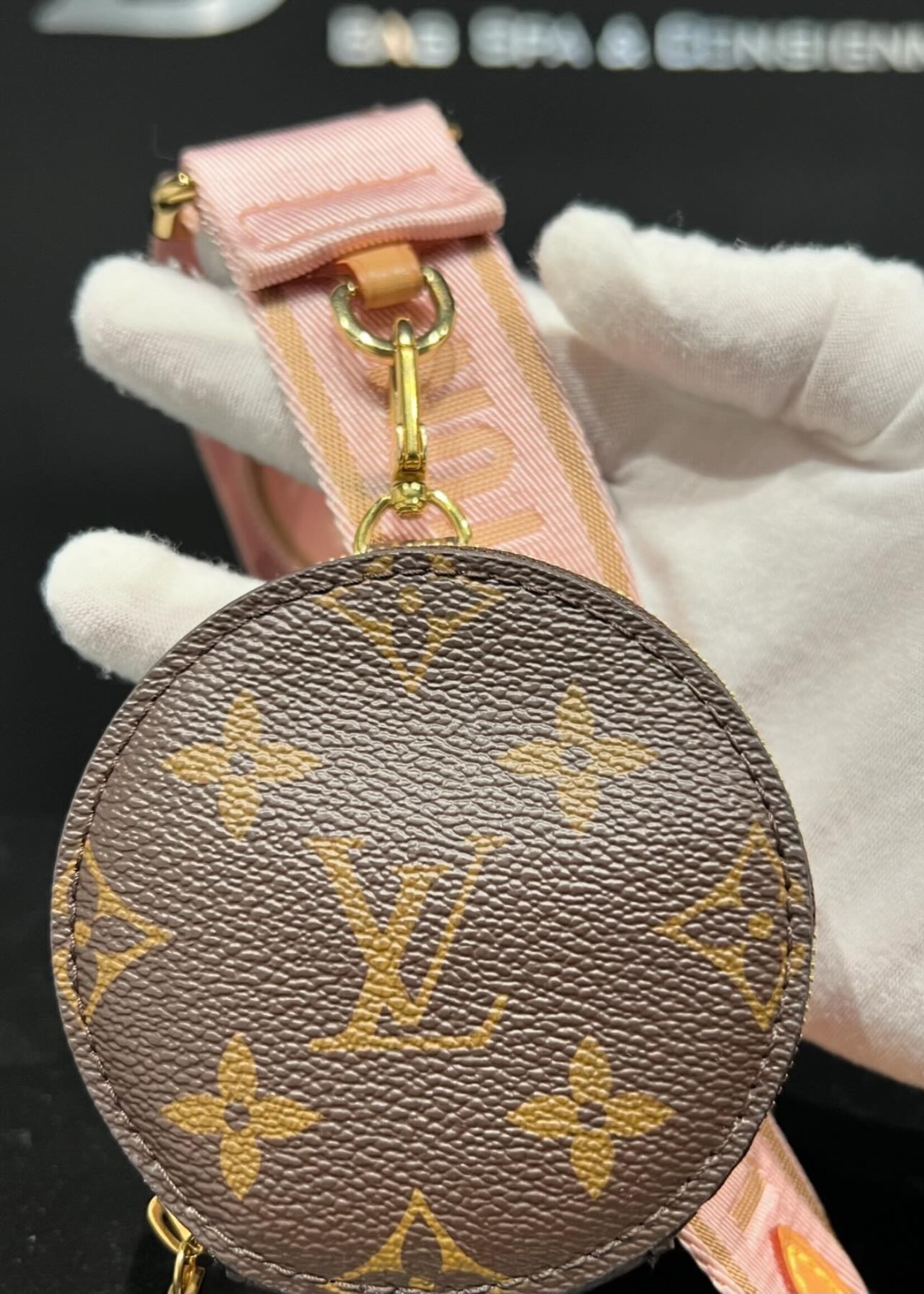 Louis Vuitton SOLD- Louis Vuitton Multi Pochette Rose Clair
