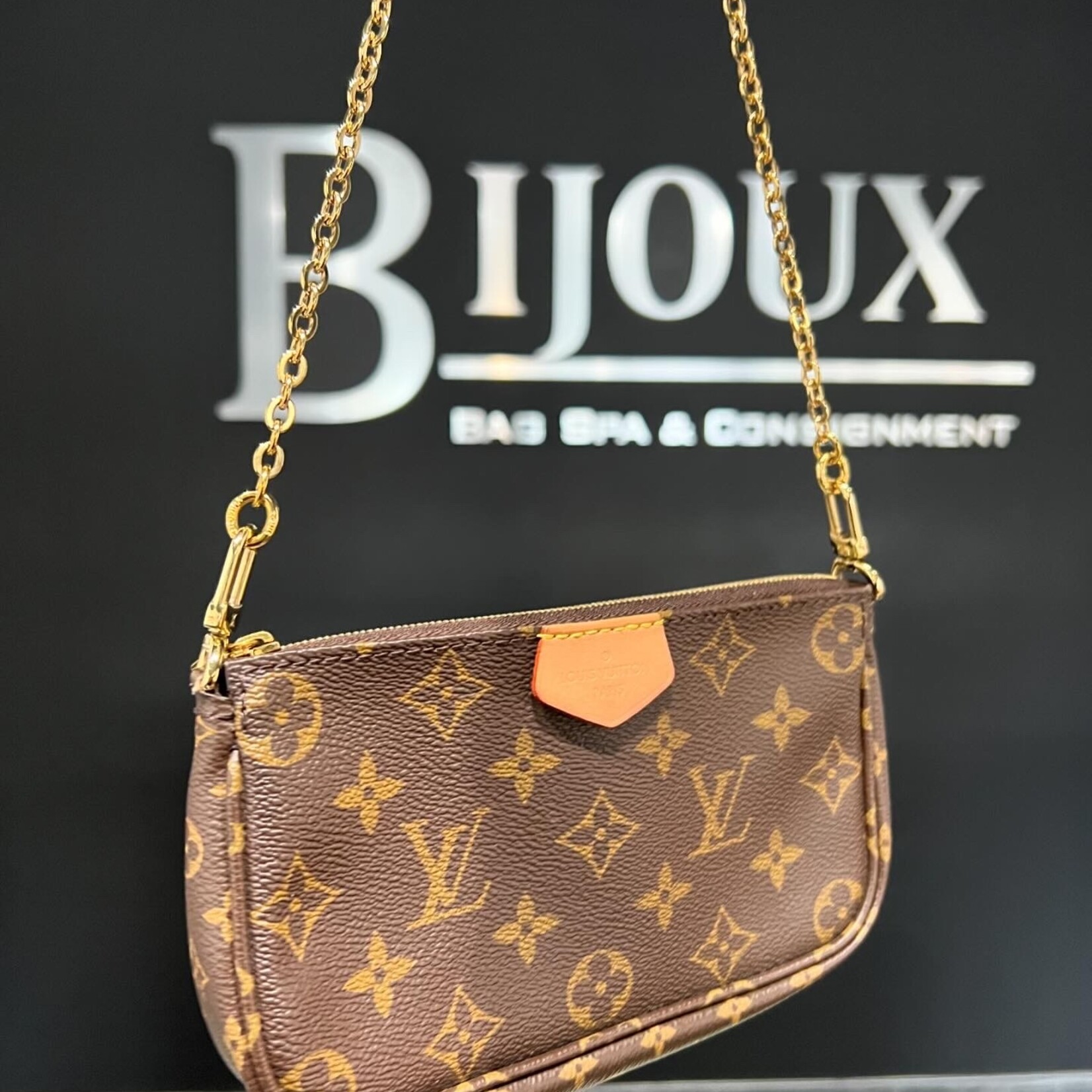 Louis Vuitton SOLD- Louis Vuitton Multi Pochette Rose Clair