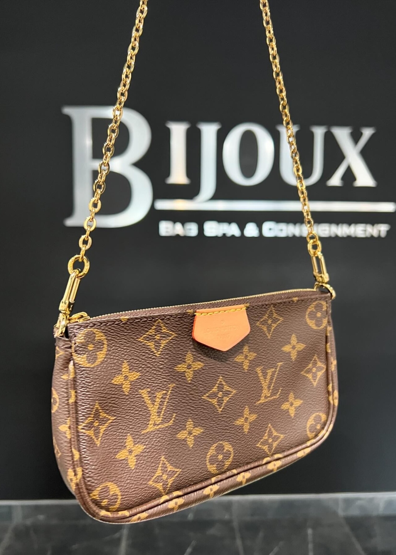 Louis Vuitton SOLD- Louis Vuitton Multi Pochette Rose Clair