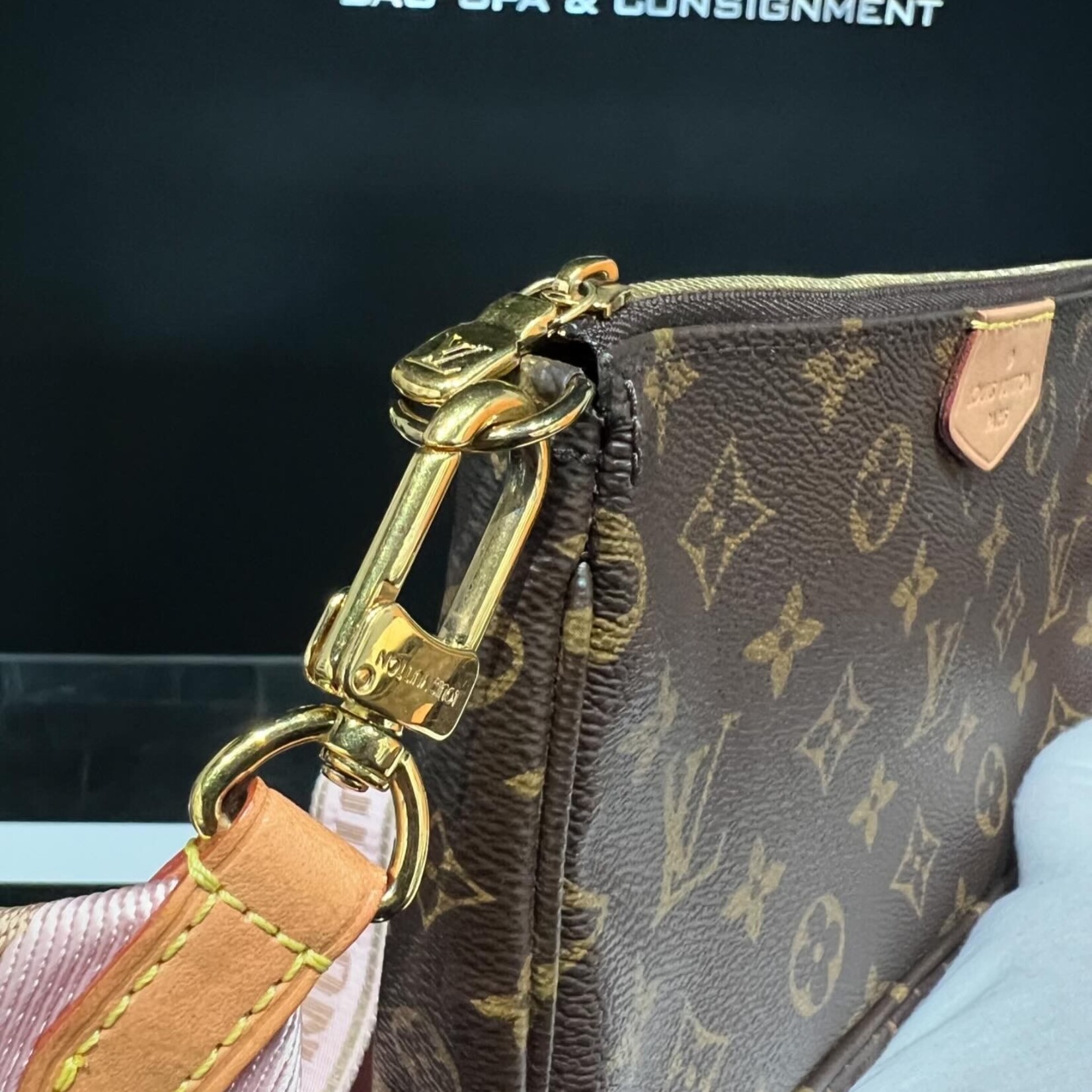 Louis Vuitton SOLD- Louis Vuitton Multi Pochette Rose Clair