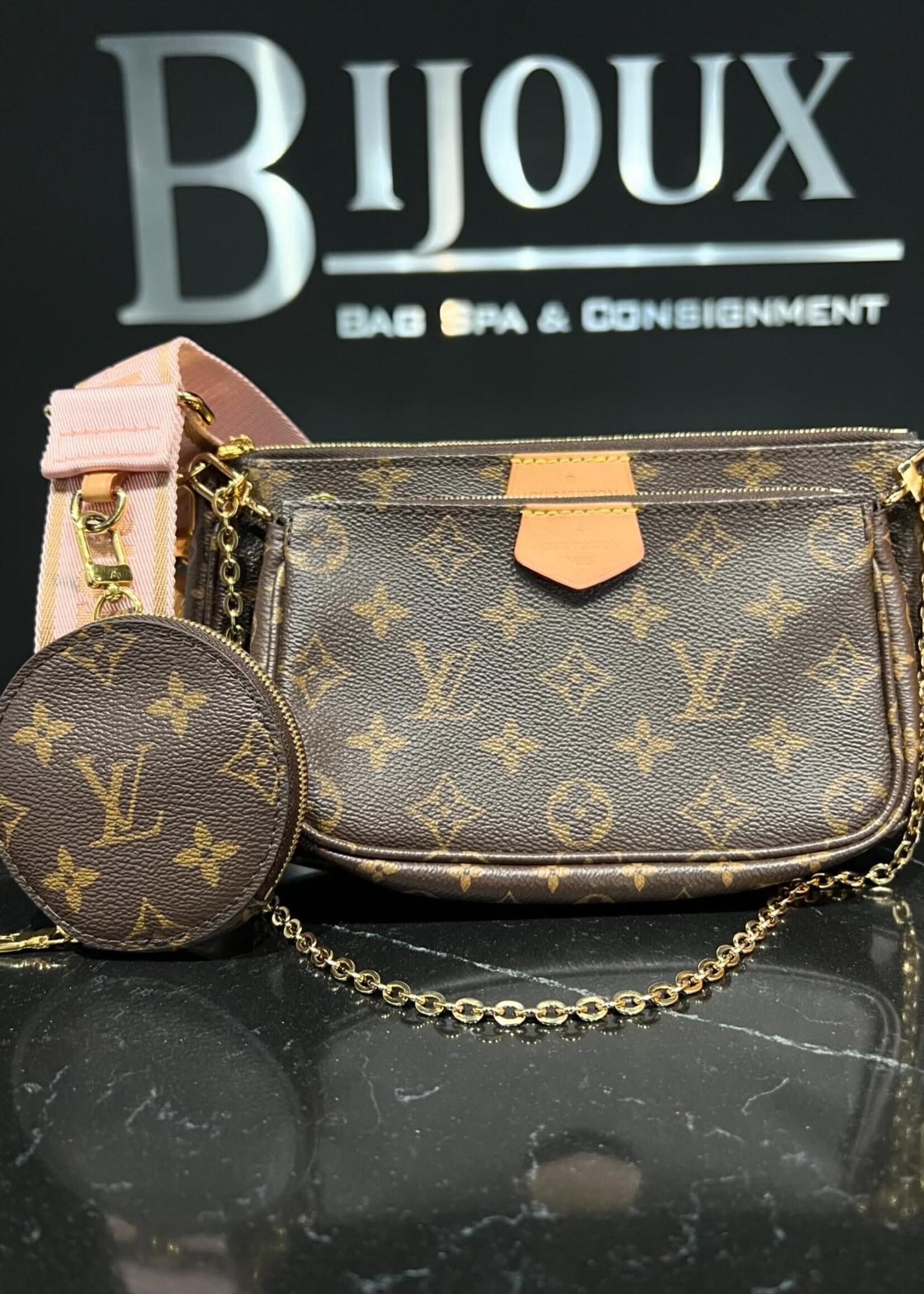 Louis Vuitton SOLD- Louis Vuitton Multi Pochette Rose Clair