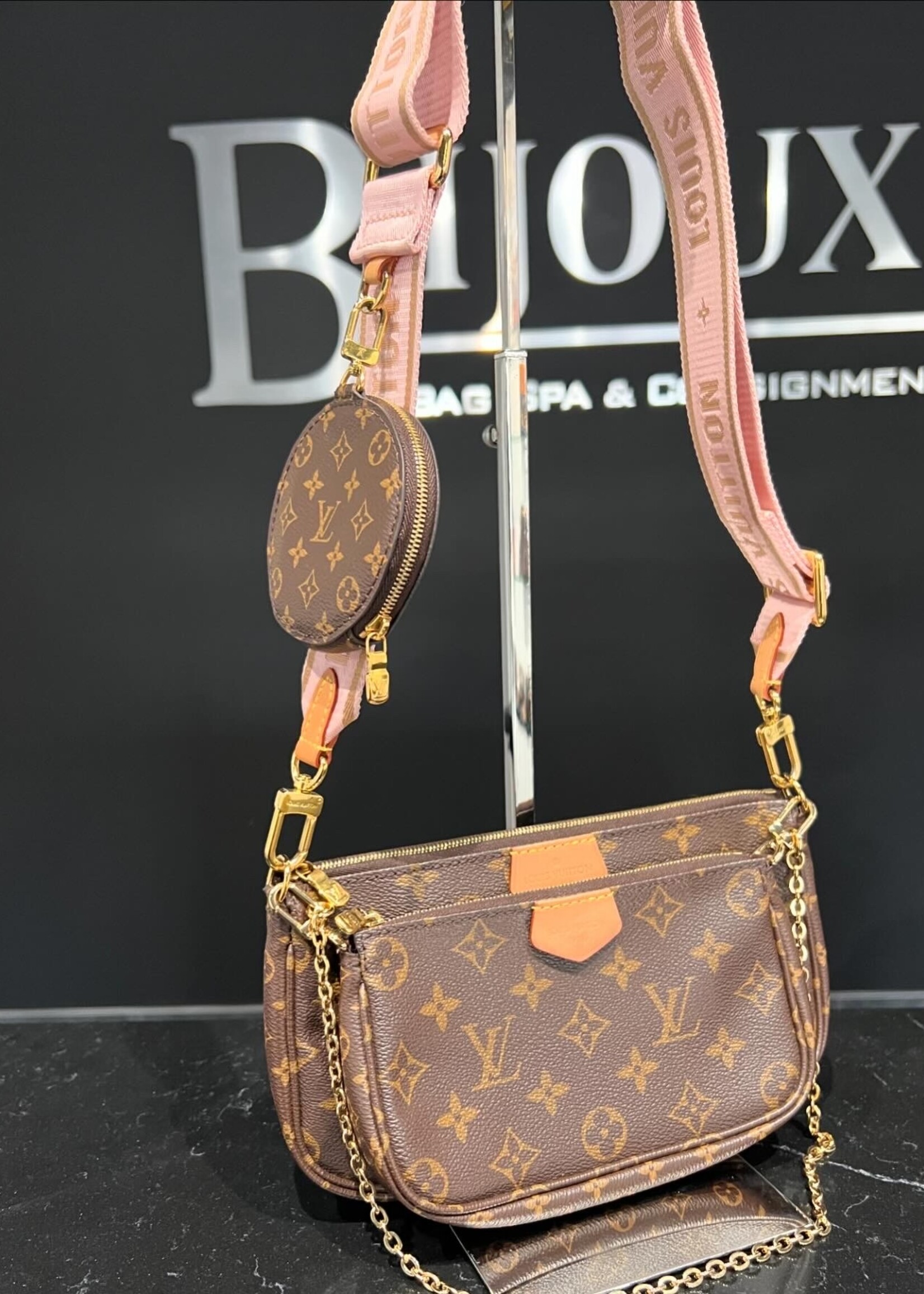 Louis Vuitton SOLD- Louis Vuitton Multi Pochette Rose Clair