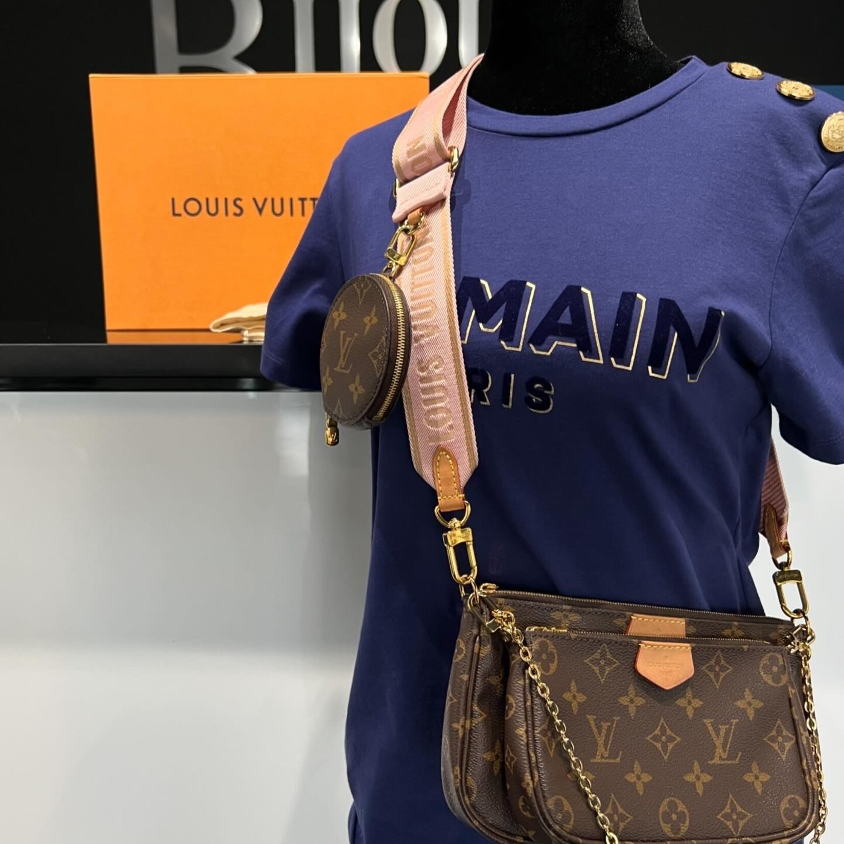 Louis Vuitton SOLD- Louis Vuitton Multi Pochette Rose Clair