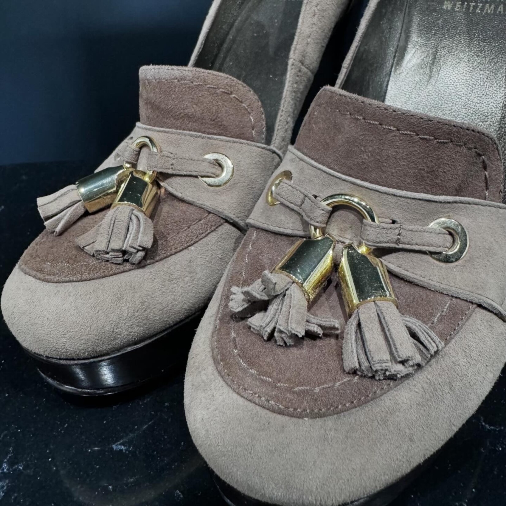 Stuart Weitzman SOLD- Stuart Weitzman Pumps 37
