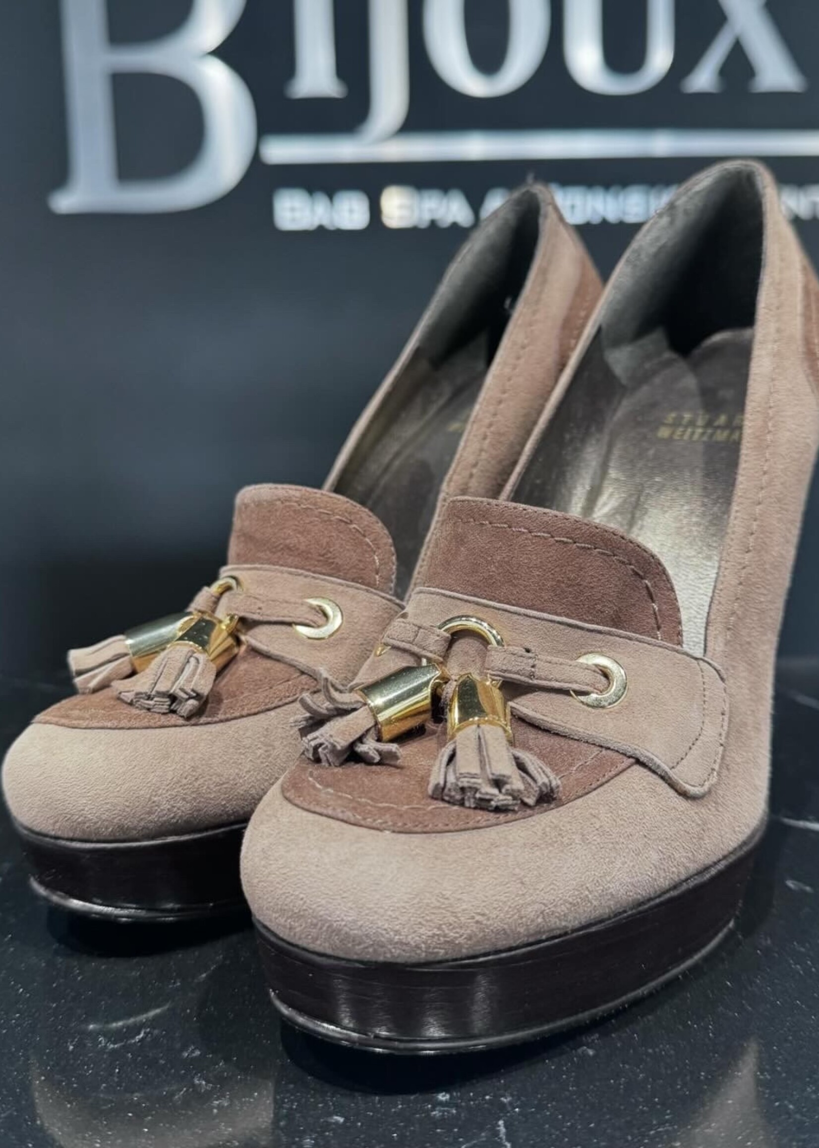 Stuart Weitzman SOLD- Stuart Weitzman Pumps 37