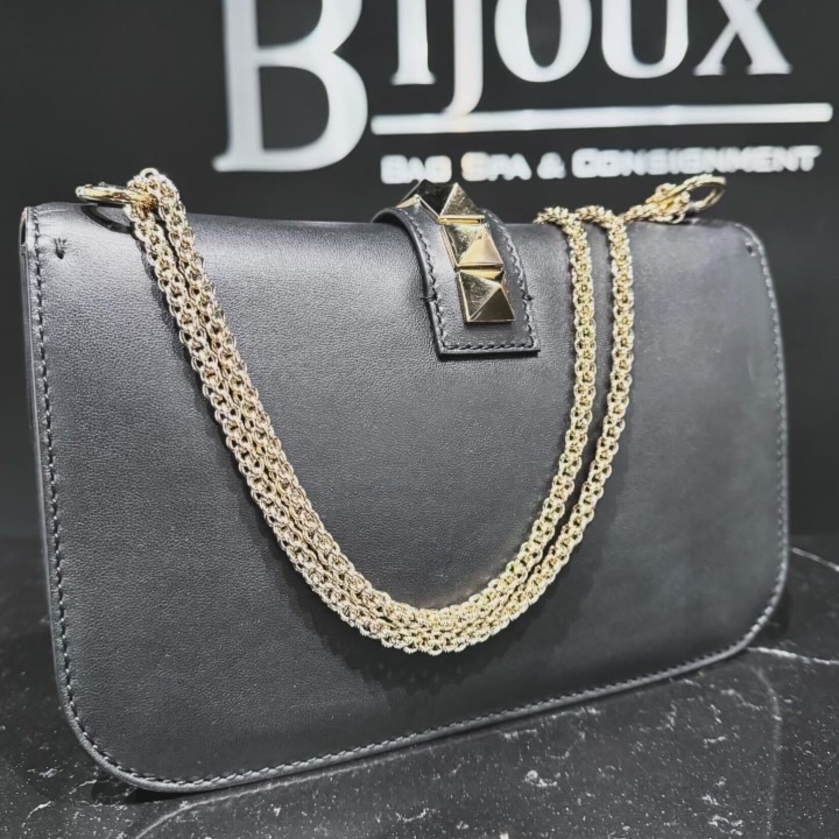 Valentino SOLD - Valentino Garavani Medium Glam Lock