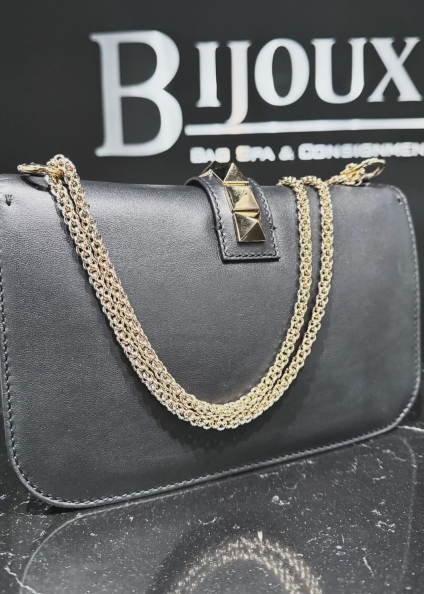 Valentino SOLD - Valentino Garavani Medium Glam Lock