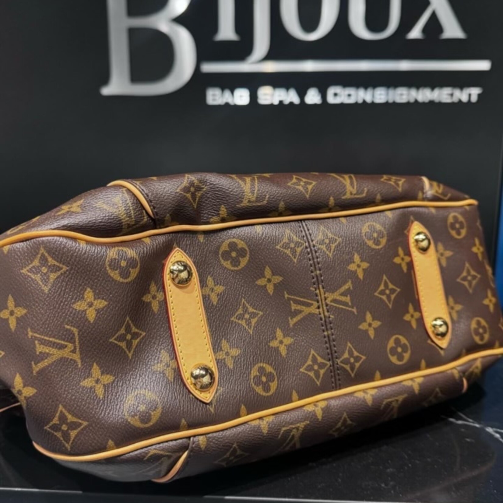 Louis Vuitton SOLD - Louis Vuitton Galliera PM