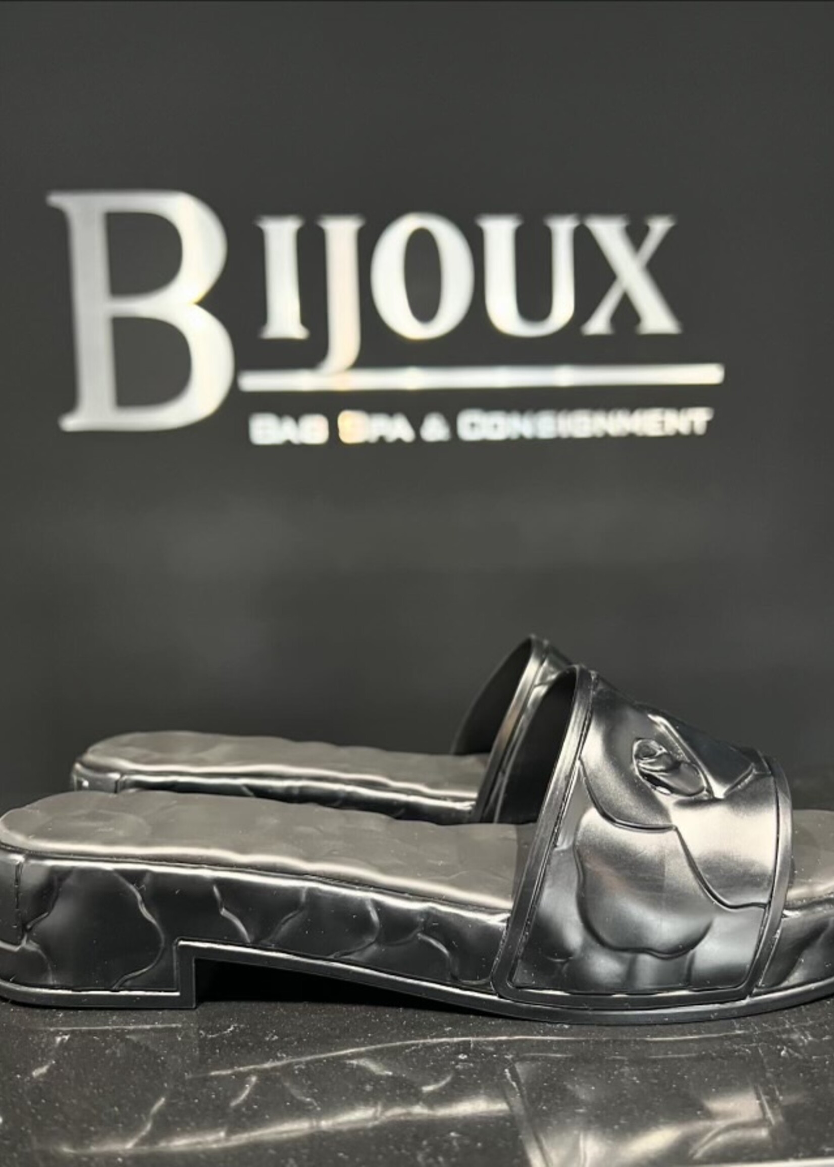 Valentino Valentino Garavani Rubber Atelier Slides- 40