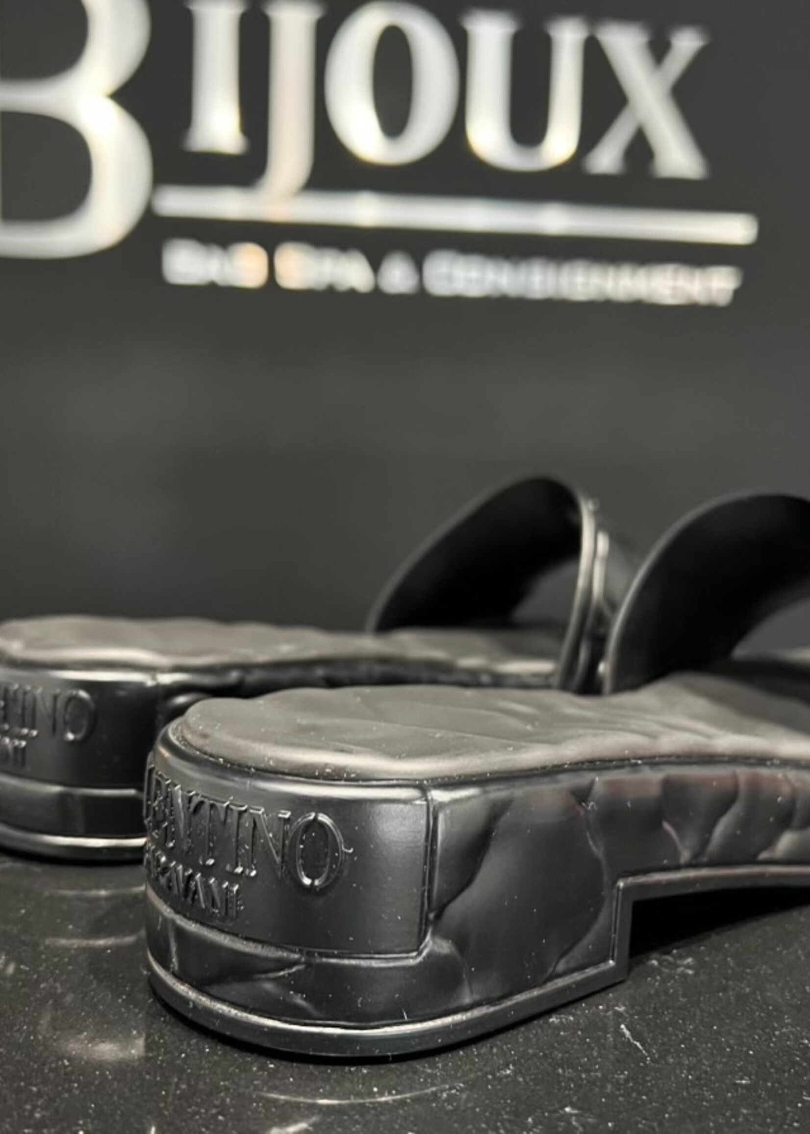 Valentino Valentino Garavani Rubber Atelier Slides- 40