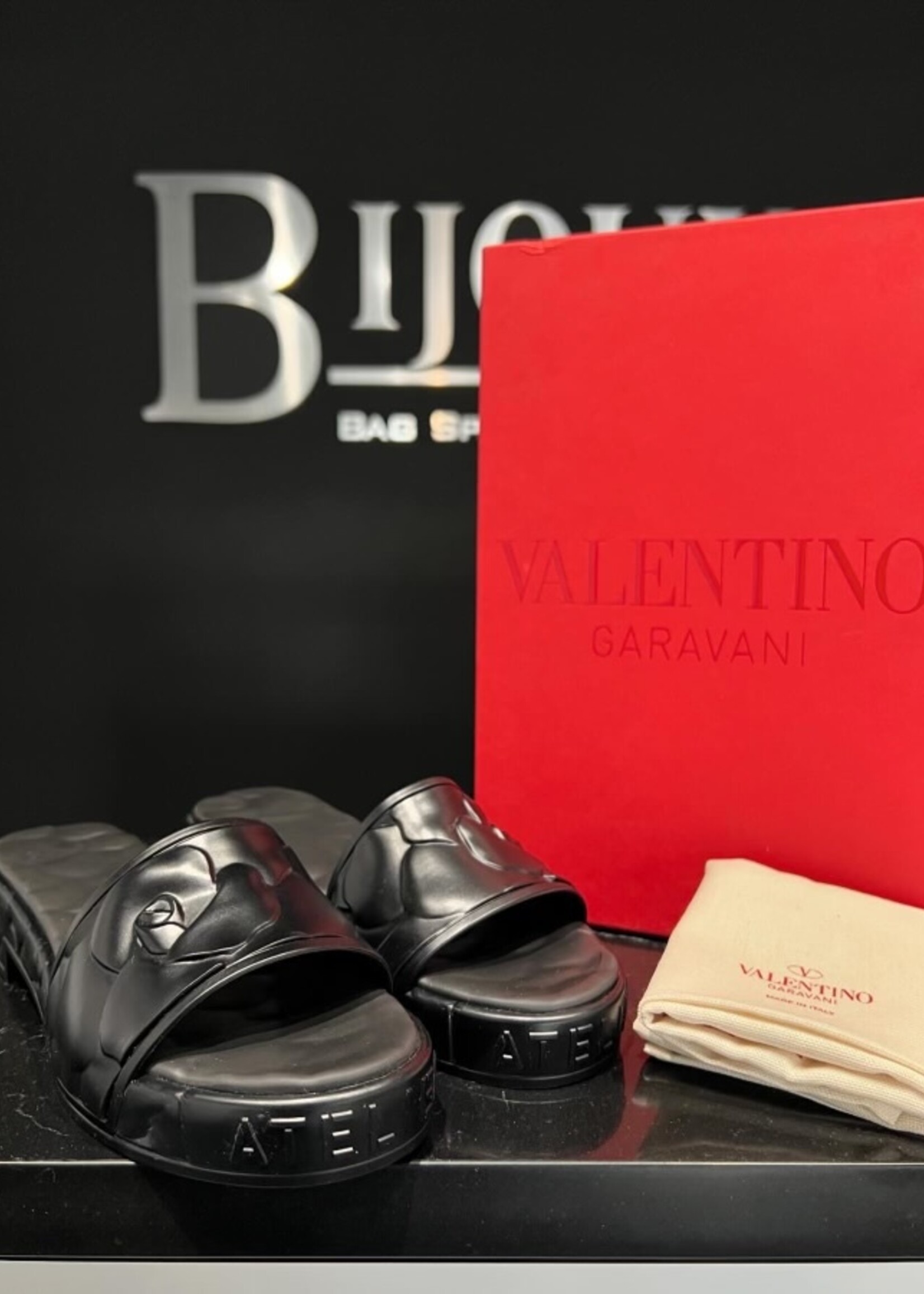 Valentino Valentino Garavani Rubber Atelier Slides- 40